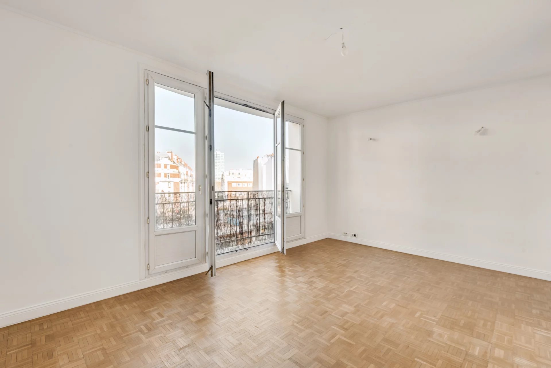 Photo 2 du bien N°86844176