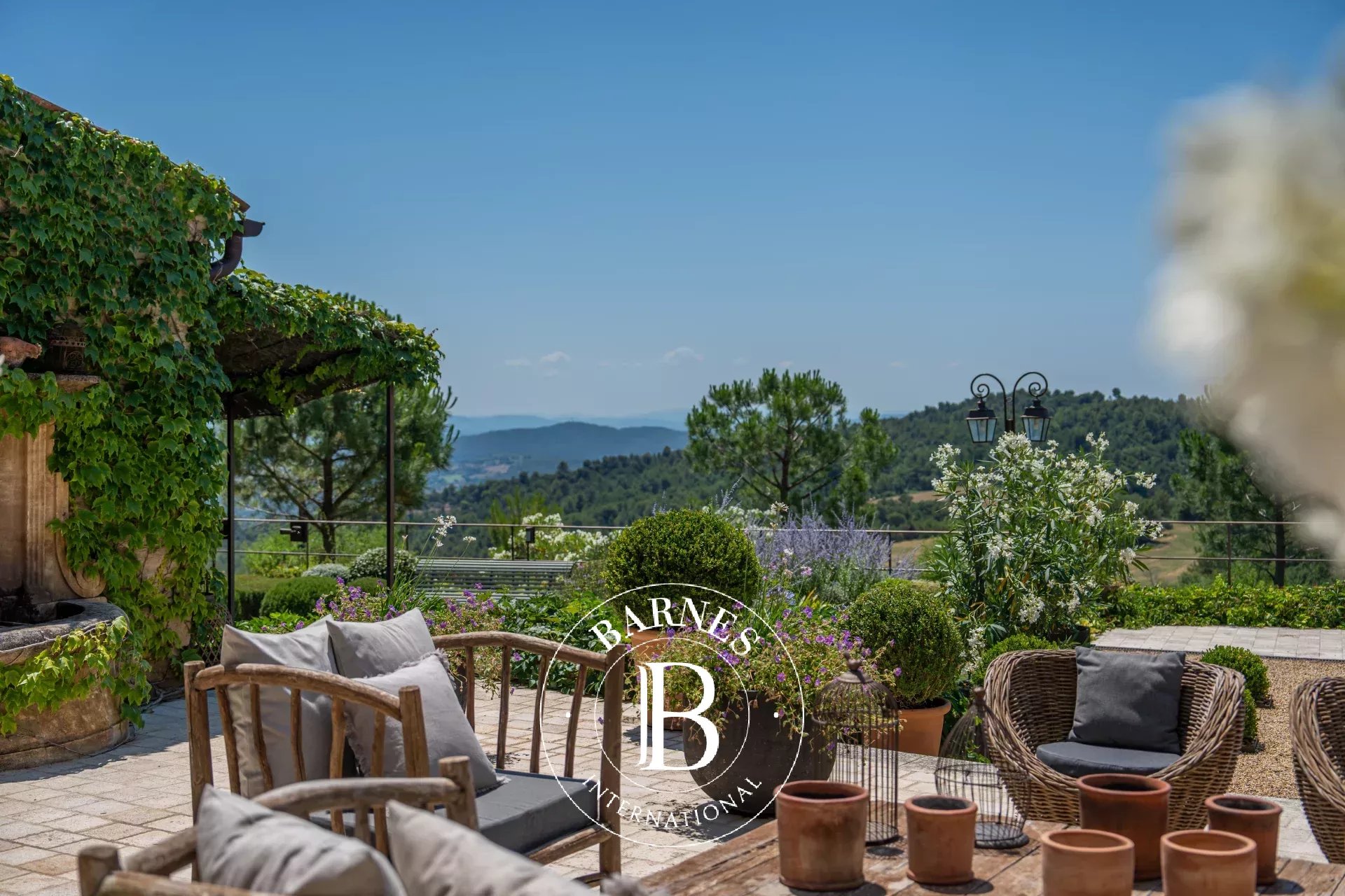 Propriété Aix-en-Provence  -  ref 85983255 (picture 2)