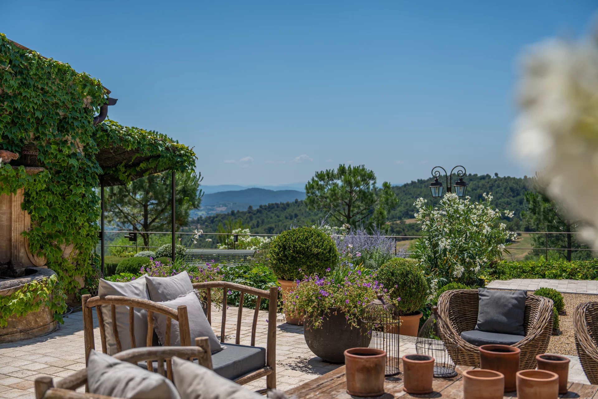 Propriété Aix-en-Provence  -  ref 85983255 (picture 2)