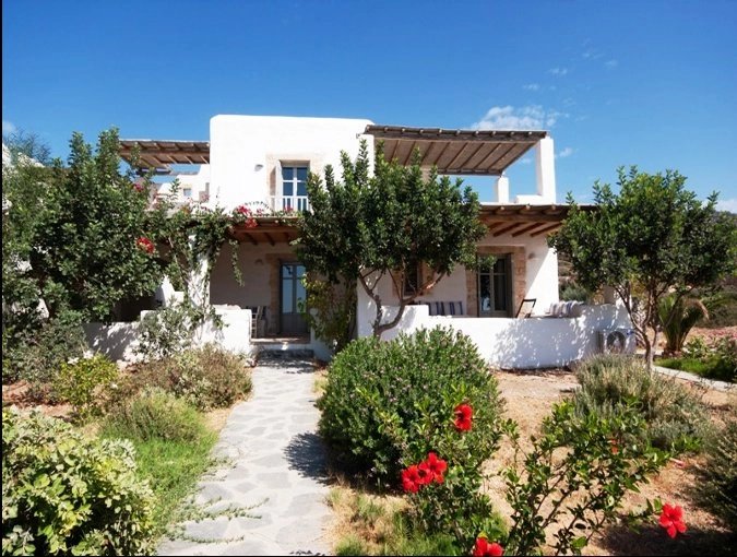 Agence immobilière de PARIS - LONDON - PAROS