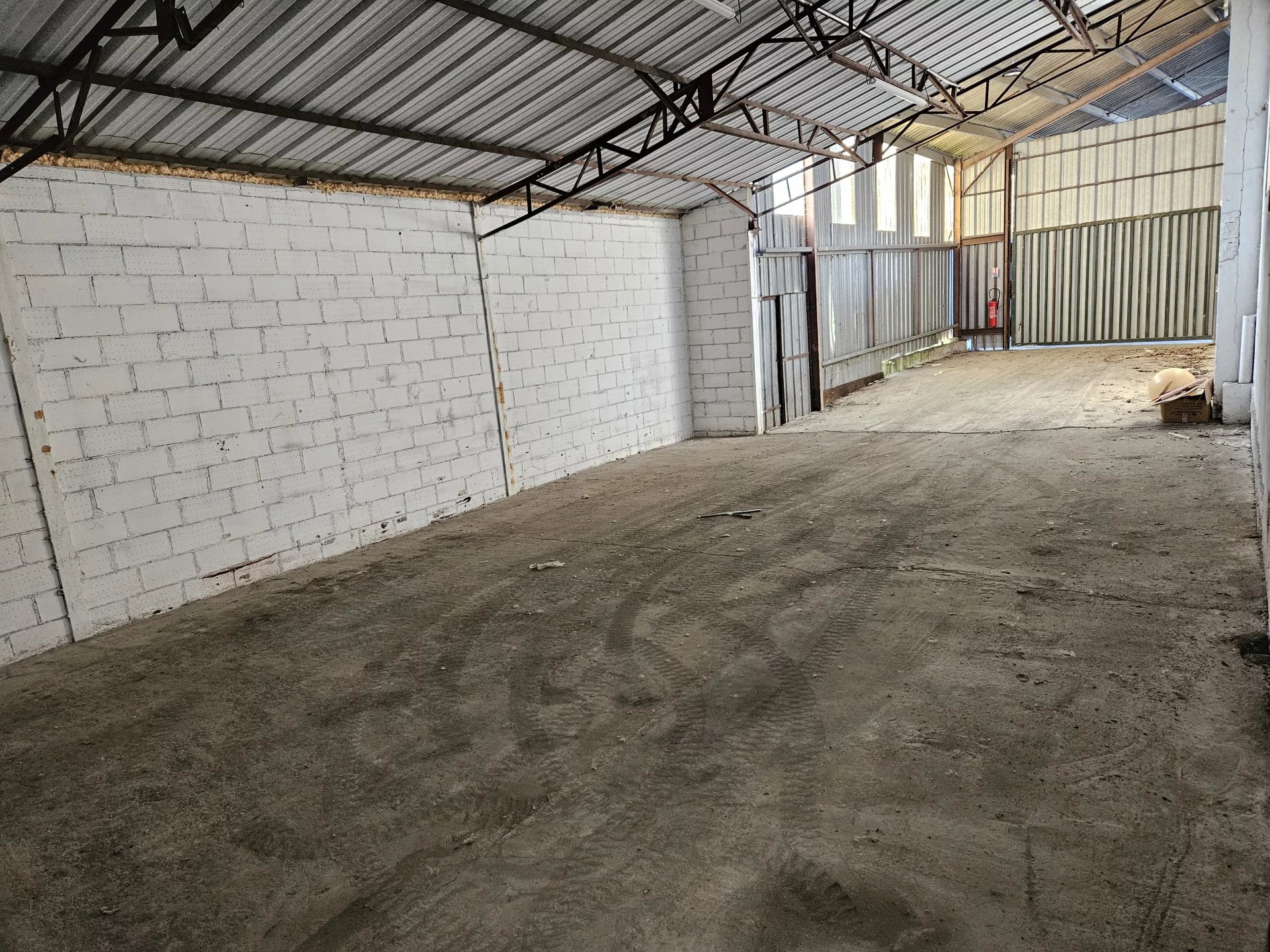 Rental Retail space Auch