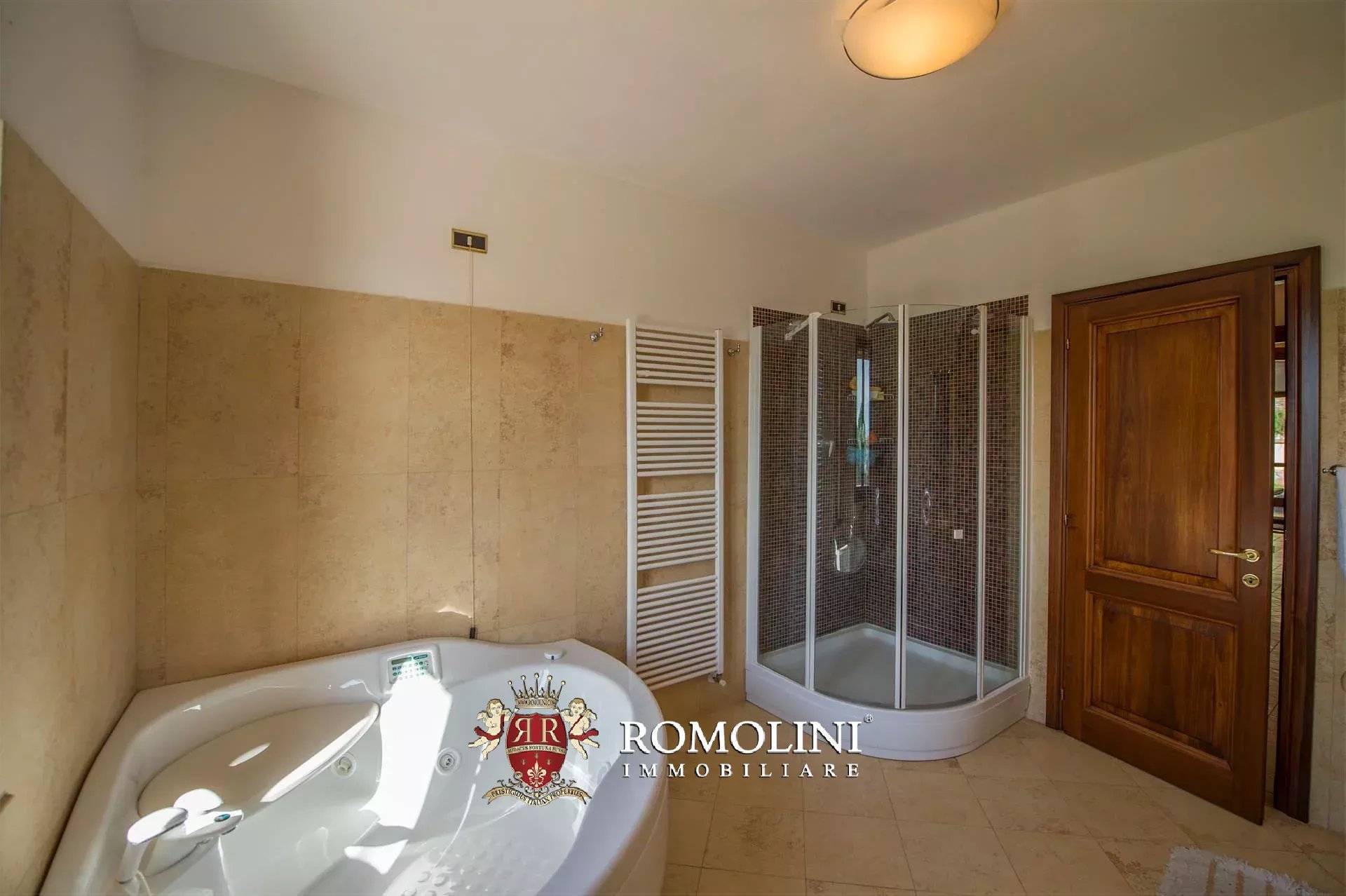 3 Bedroom Villa/Townhouse's Image 24