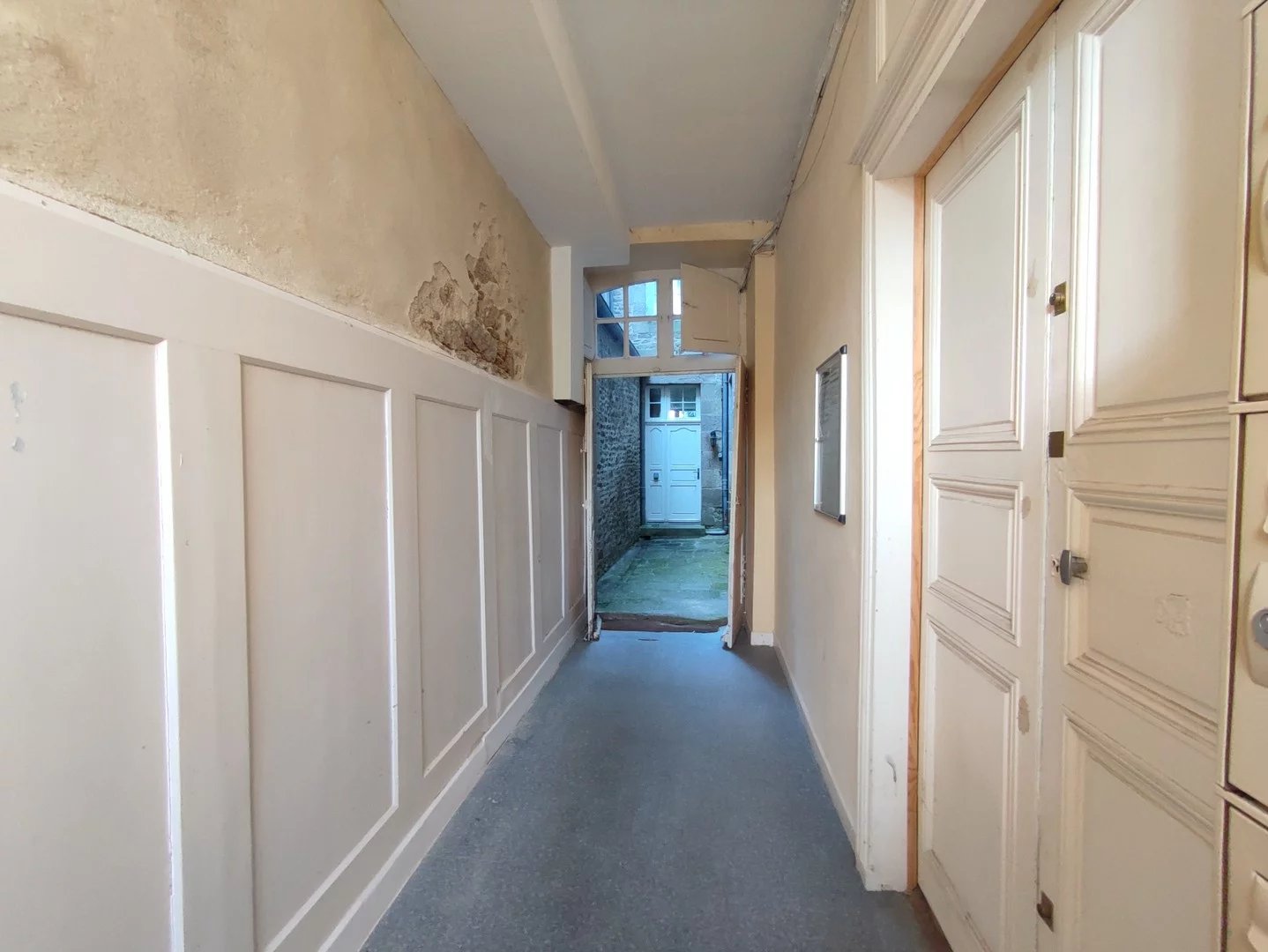 DINAN CENTRE APPARTEMENT T2  – EN EXCLUSIVITE –