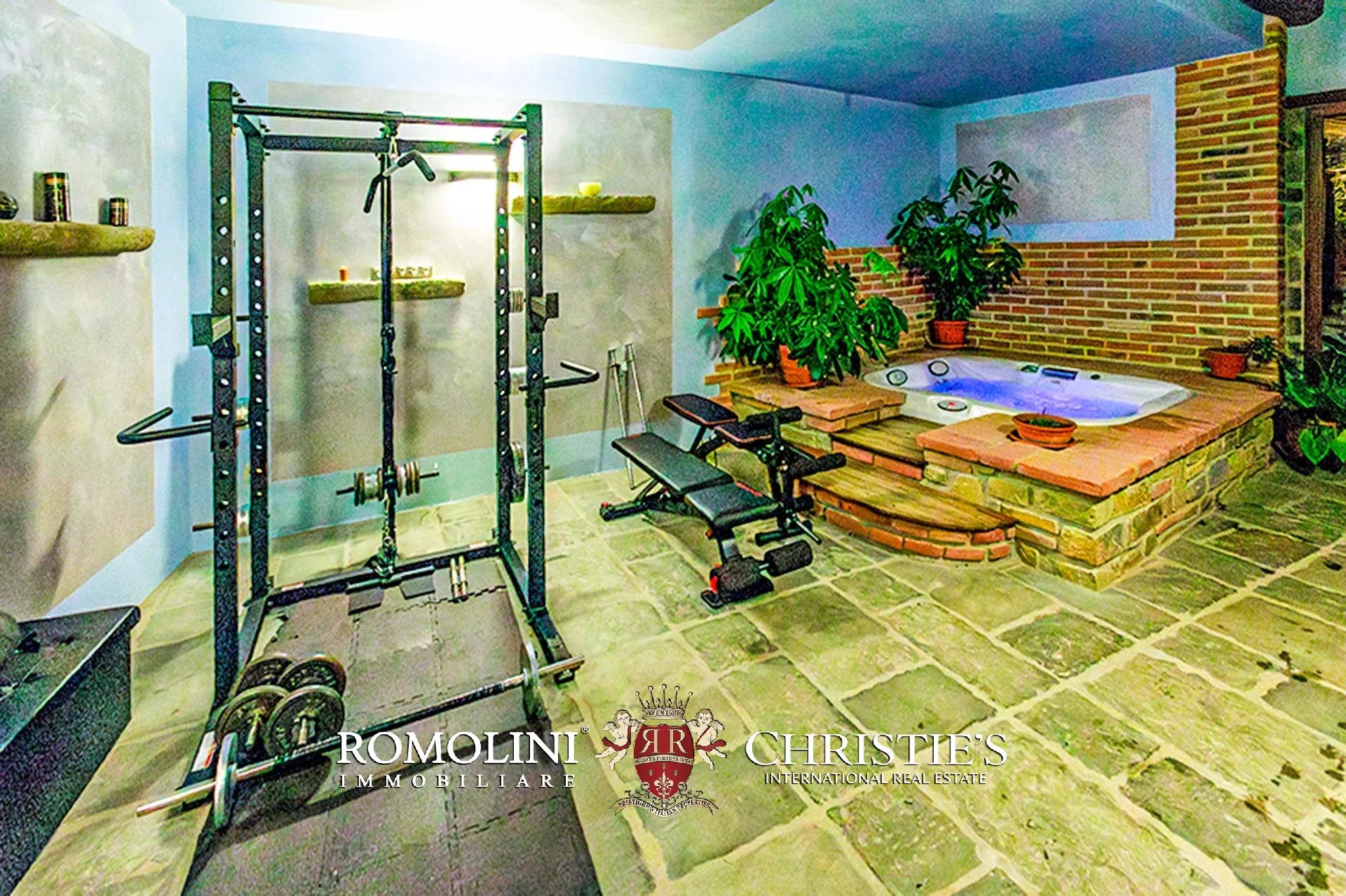 4 Bedroom Villa/Townhouse's Image 38