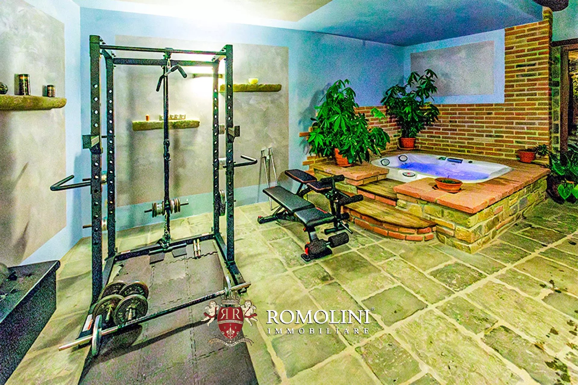 4 Bedroom Villa/Townhouse's Image 38