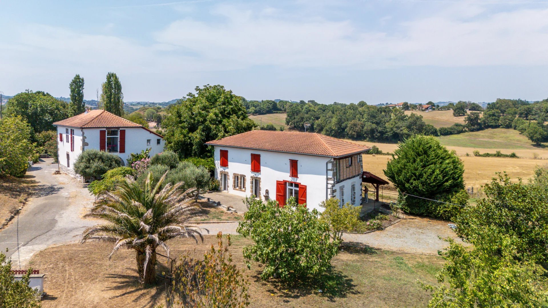 Two character houses in the heart of over 5,000 sqm