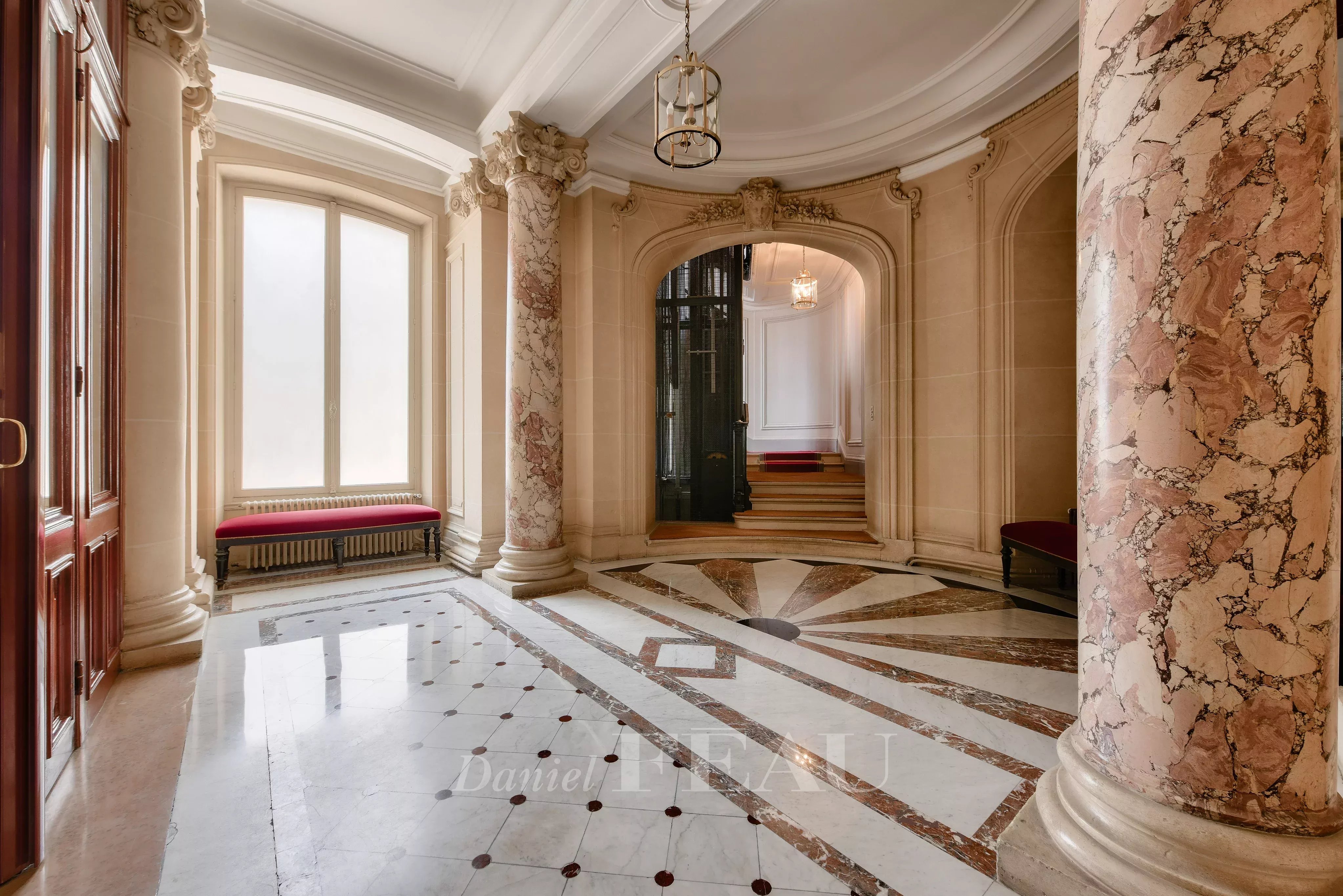 Location Appartement Paris 8ème