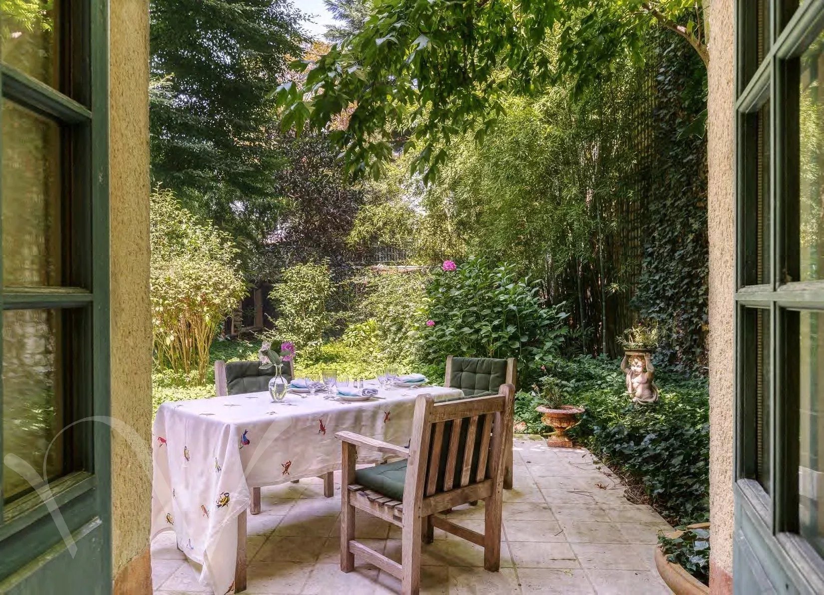 Agence immobilière de Nouvelle Vague Real Estate