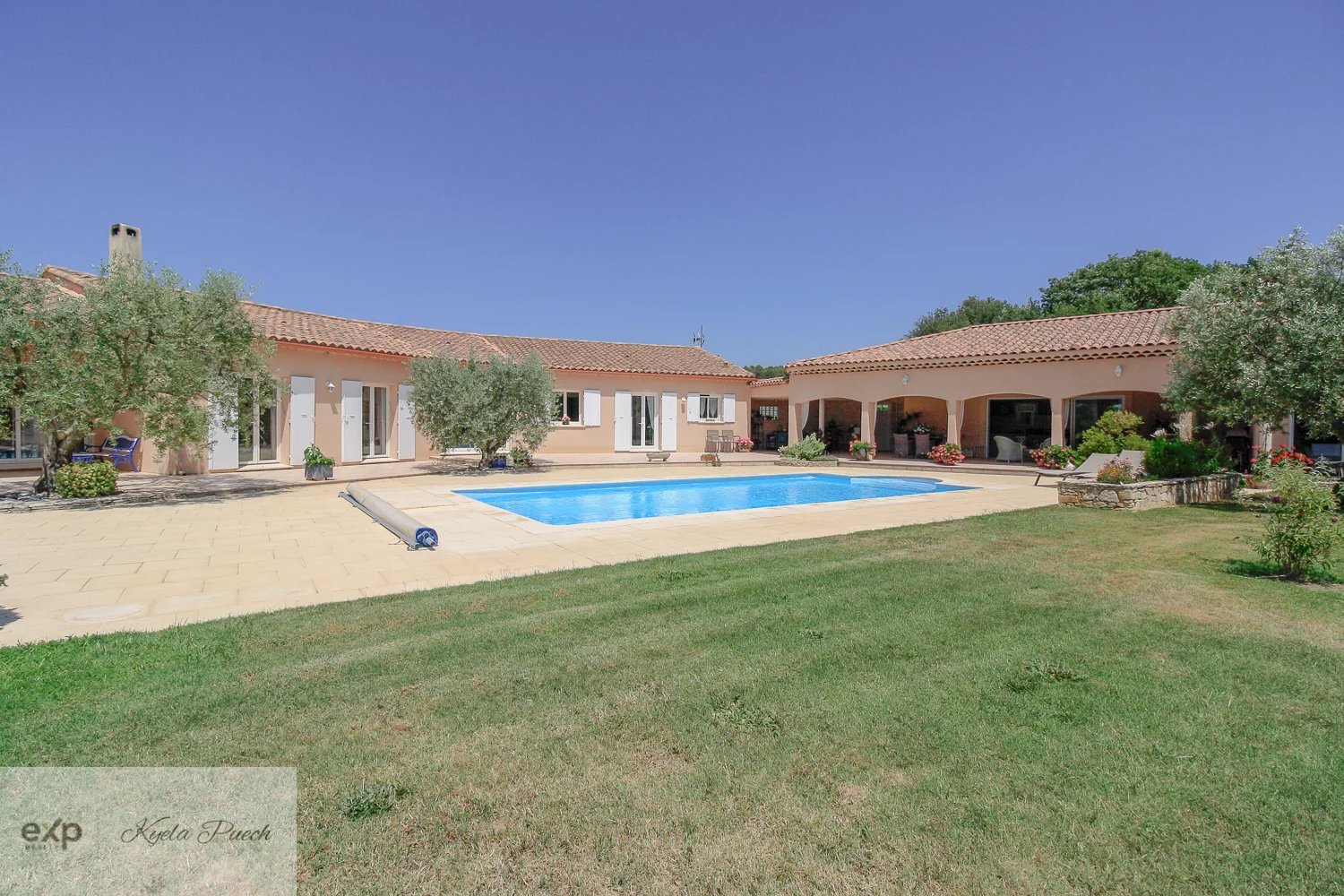 Charme et tranquillité à 30 min d’Aix – 2 logements, piscine, terrain