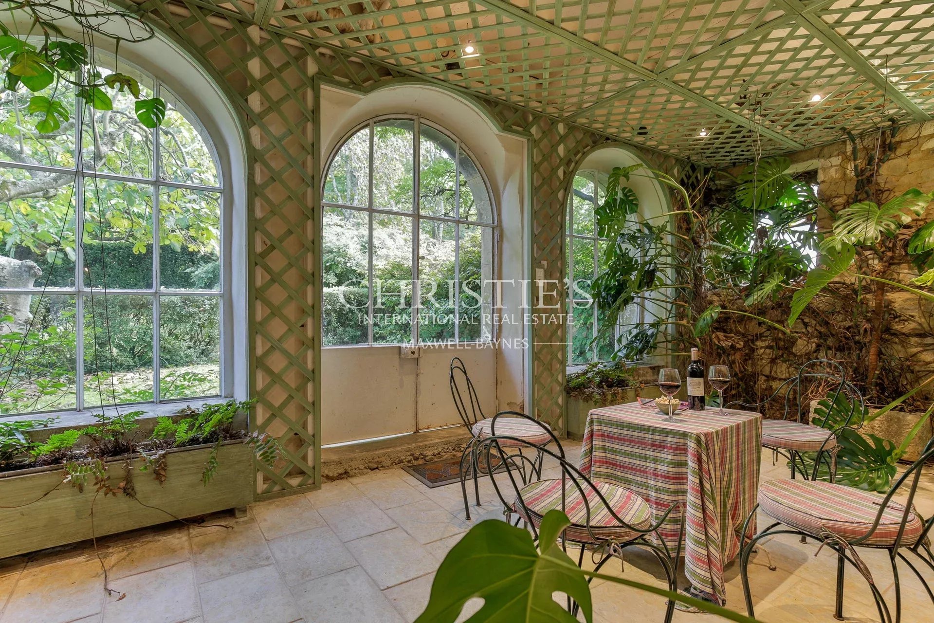 13 Bedroom Chateau's Image 9