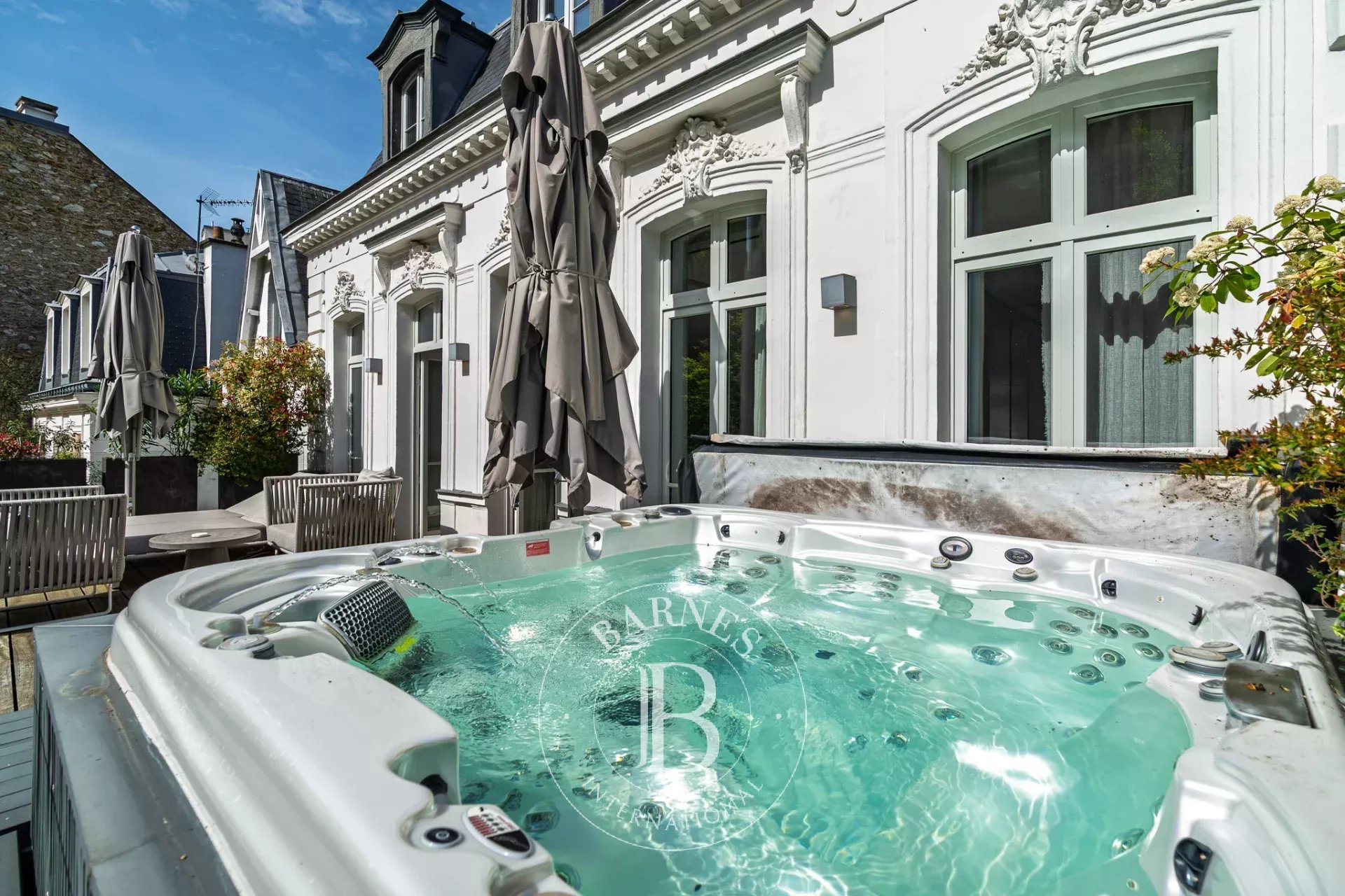 Paris  - Mansion 8 Bedrooms - picture 16