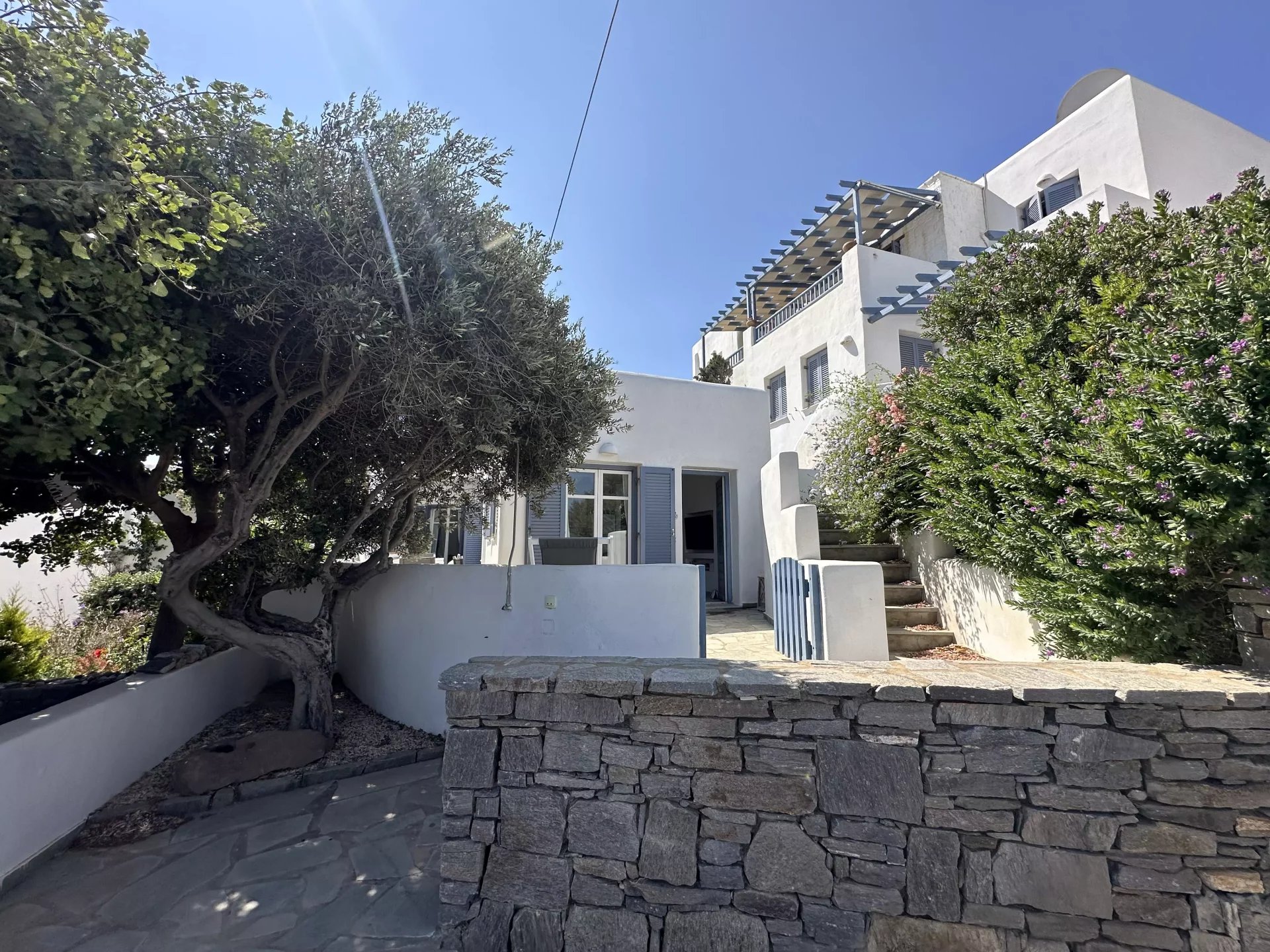 FOR SALE - SEASIDE HOUSE WITH SHARED SWIMMING POOL - PAROS ISLAND