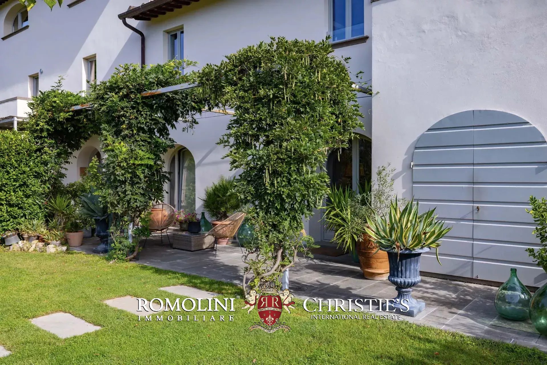 3 Bedroom Villa/Townhouse's Image 10
