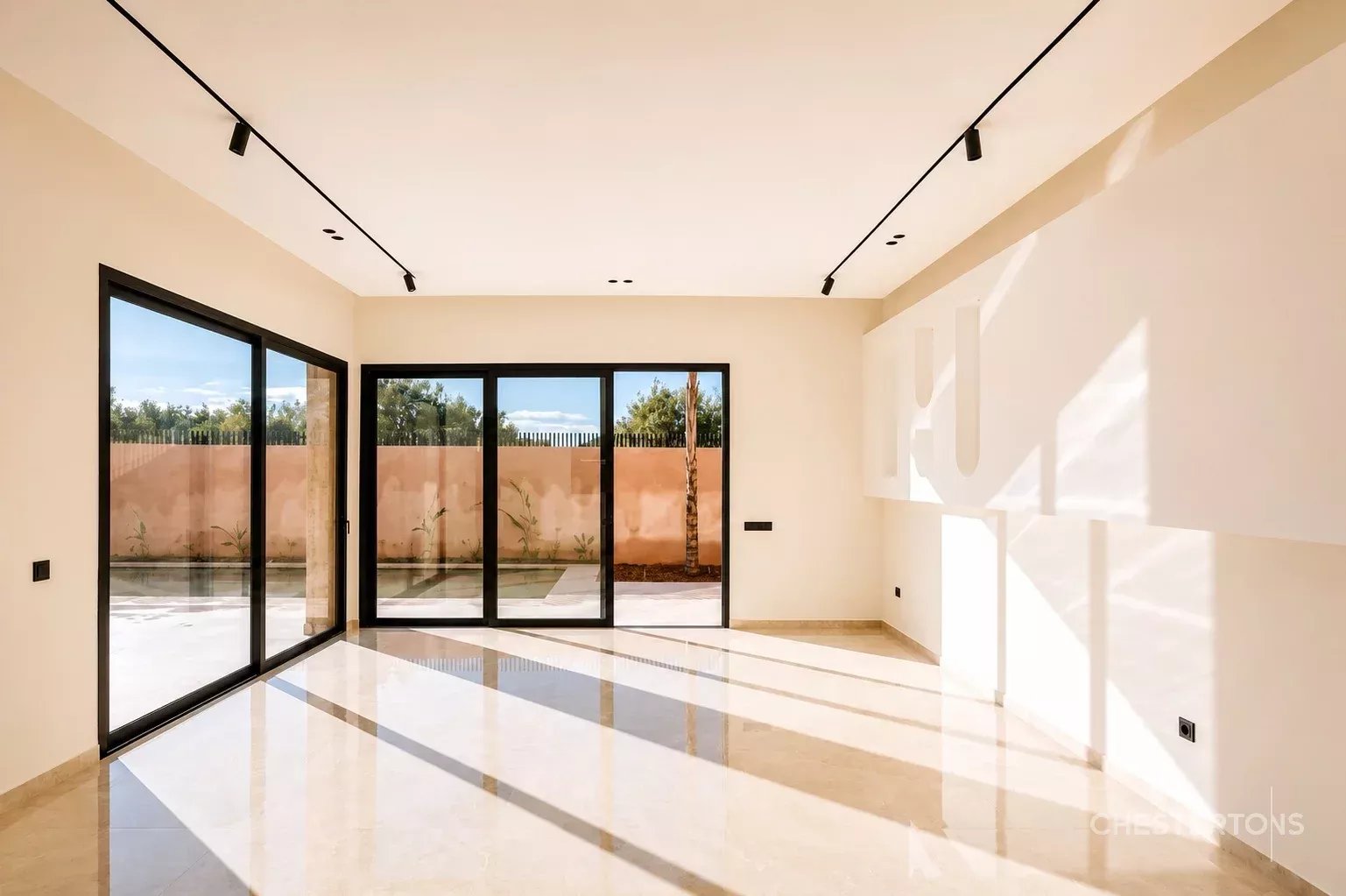 Image of Twin Villa - 5 Bedrooms - 4 Bathrooms for Sale in Marrakech-Ménara-Marrakech-Morocco, Image 5