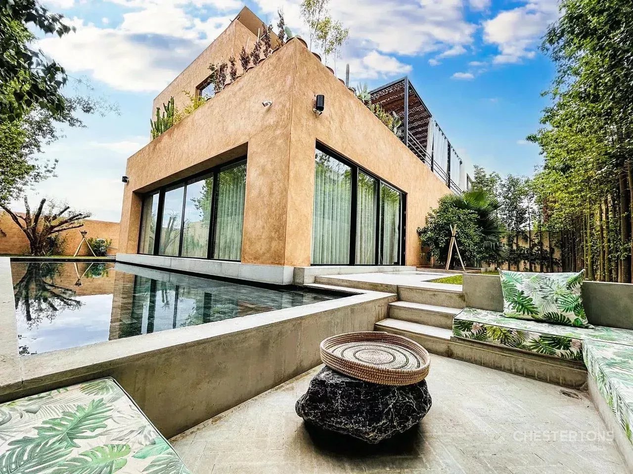 Image of Villa - 5 Bedrooms for Sale in Marrakech-Ménara-Marrakech-Morocco, Image 1