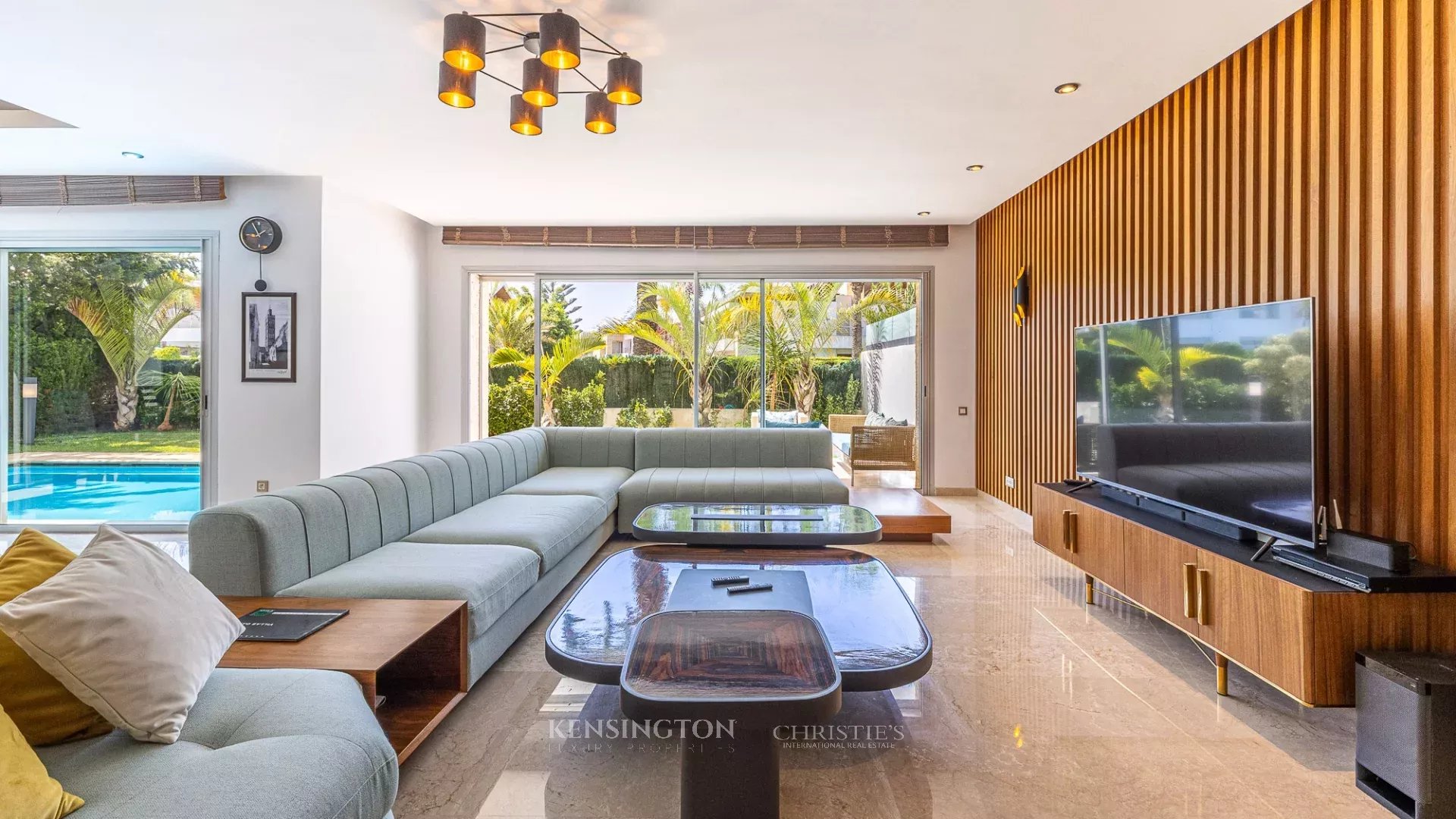 4 Bedroom Villa/Townhouse's Image 10