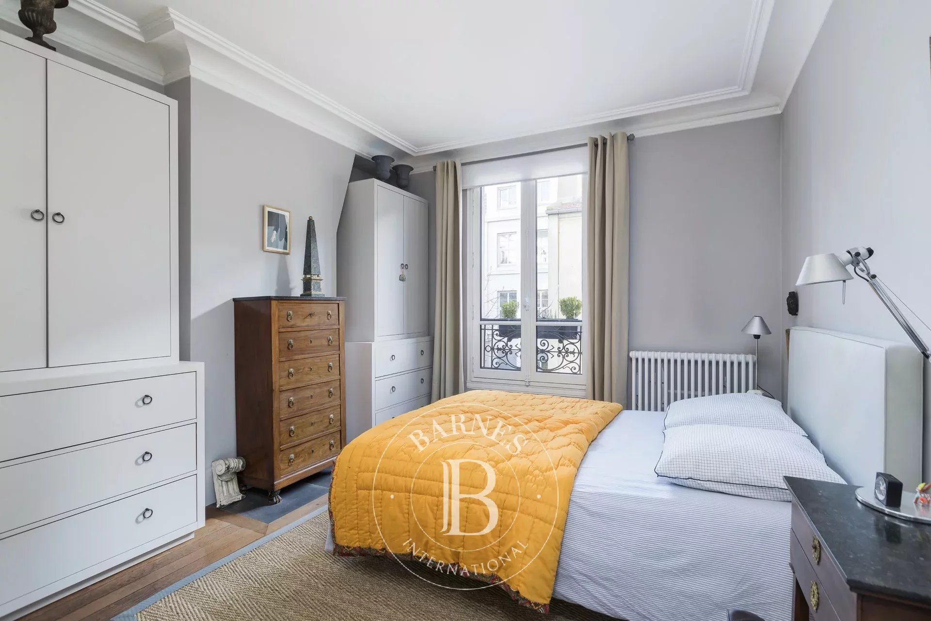 Daire Paris 4ème - picture 6