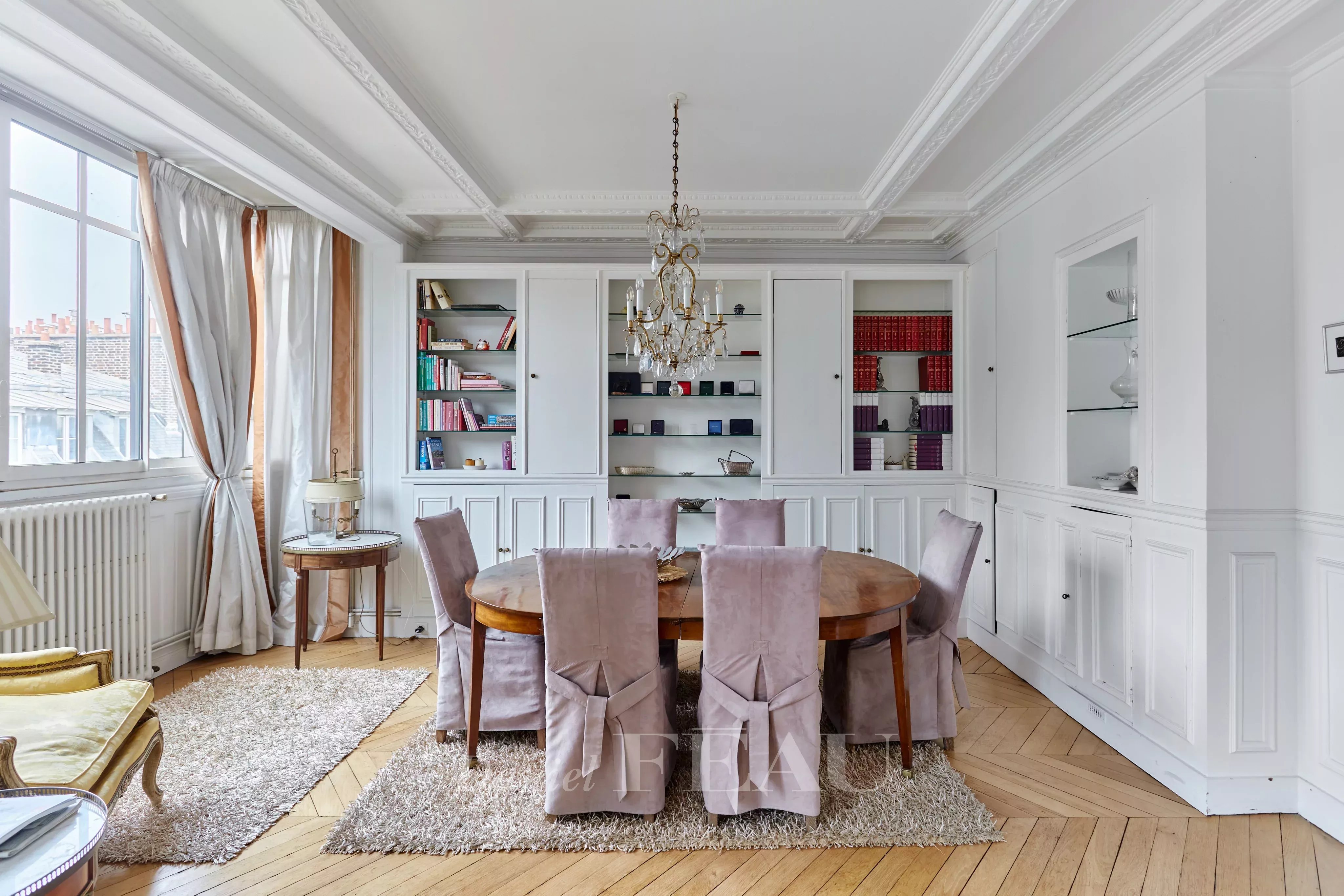 Sale Apartment Paris 16th