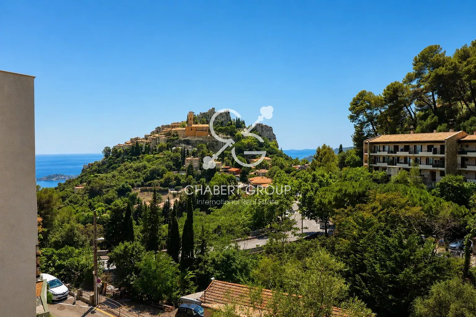 ÈZE – APPARTEMENT – 2 PIÈCES – 51 M² – TERRASSE – VUE MER – PARKING - PISCINE