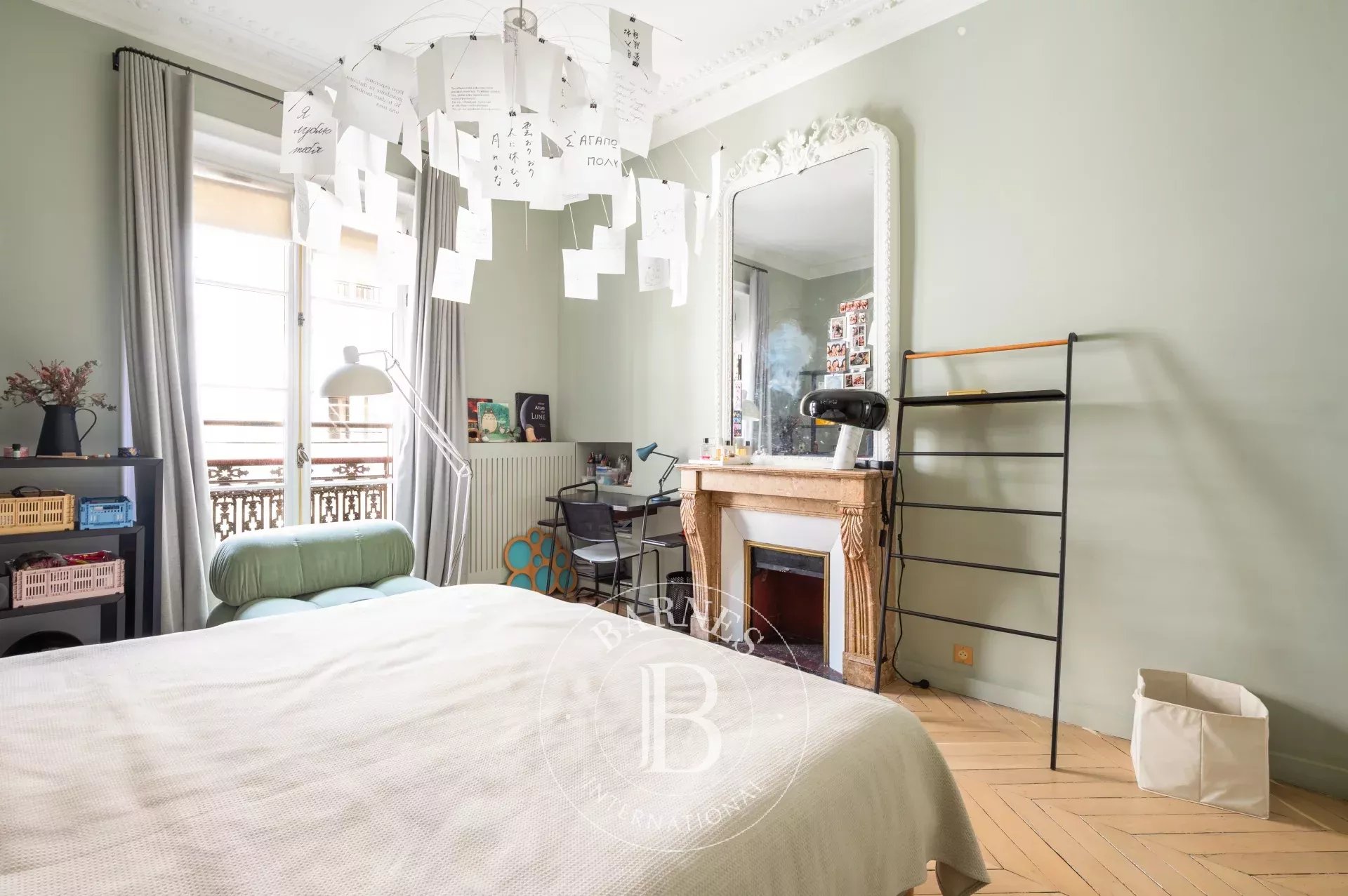 Daire Paris 9ème - picture 13