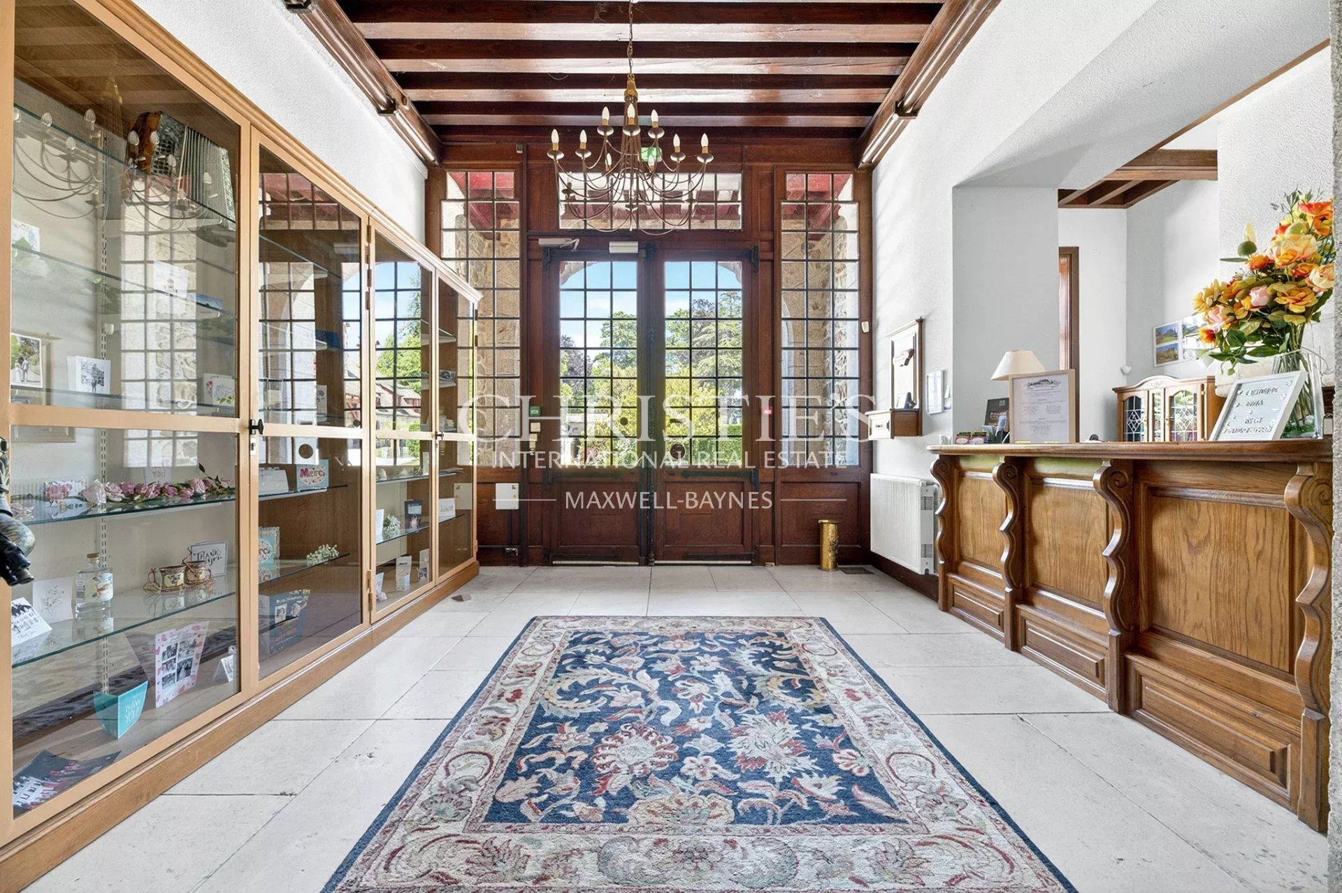 38 Bedroom Chateau's Image 18