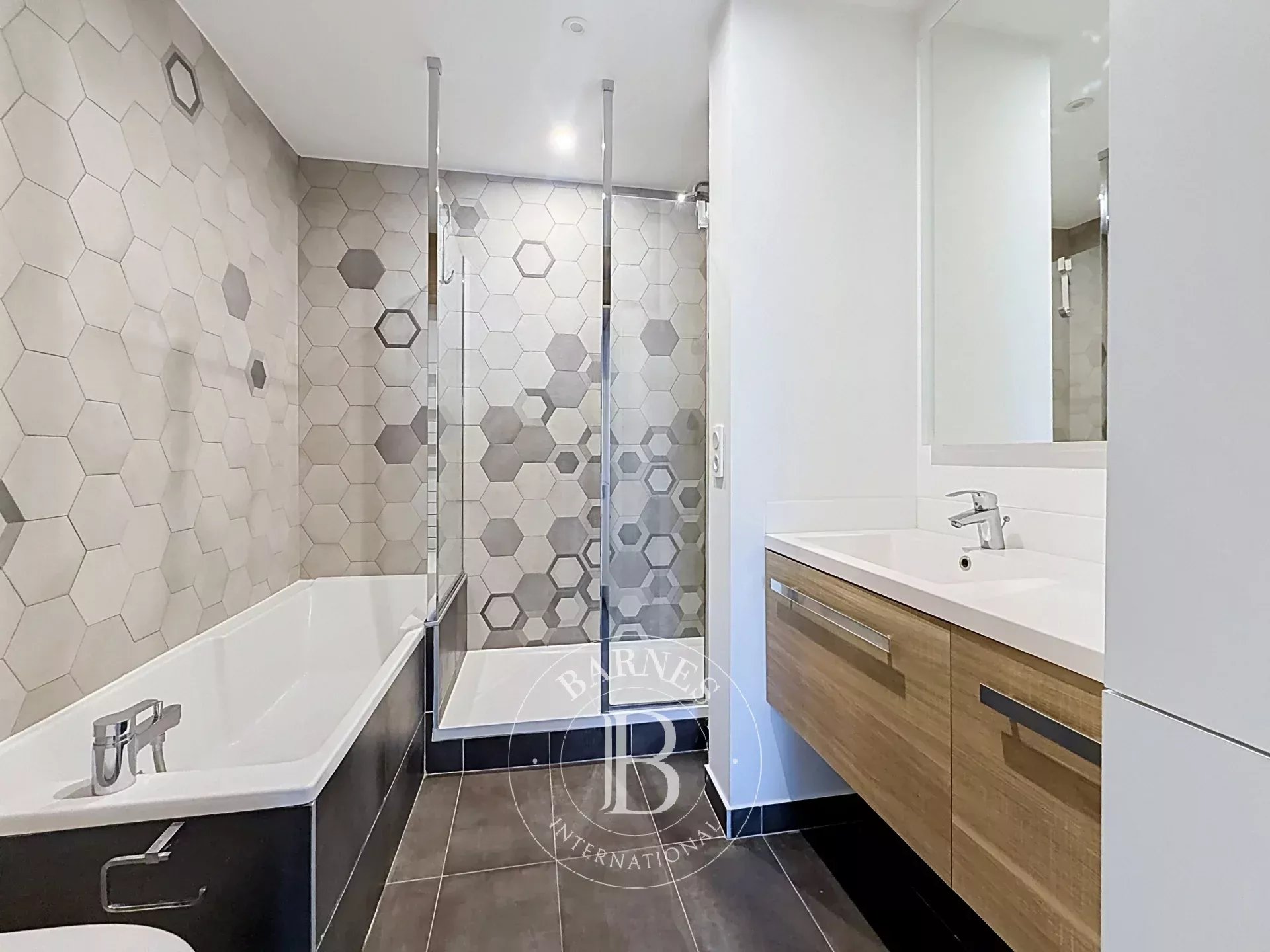 Neuilly-sur-Seine  - Apartment 3 Bedrooms - picture 11