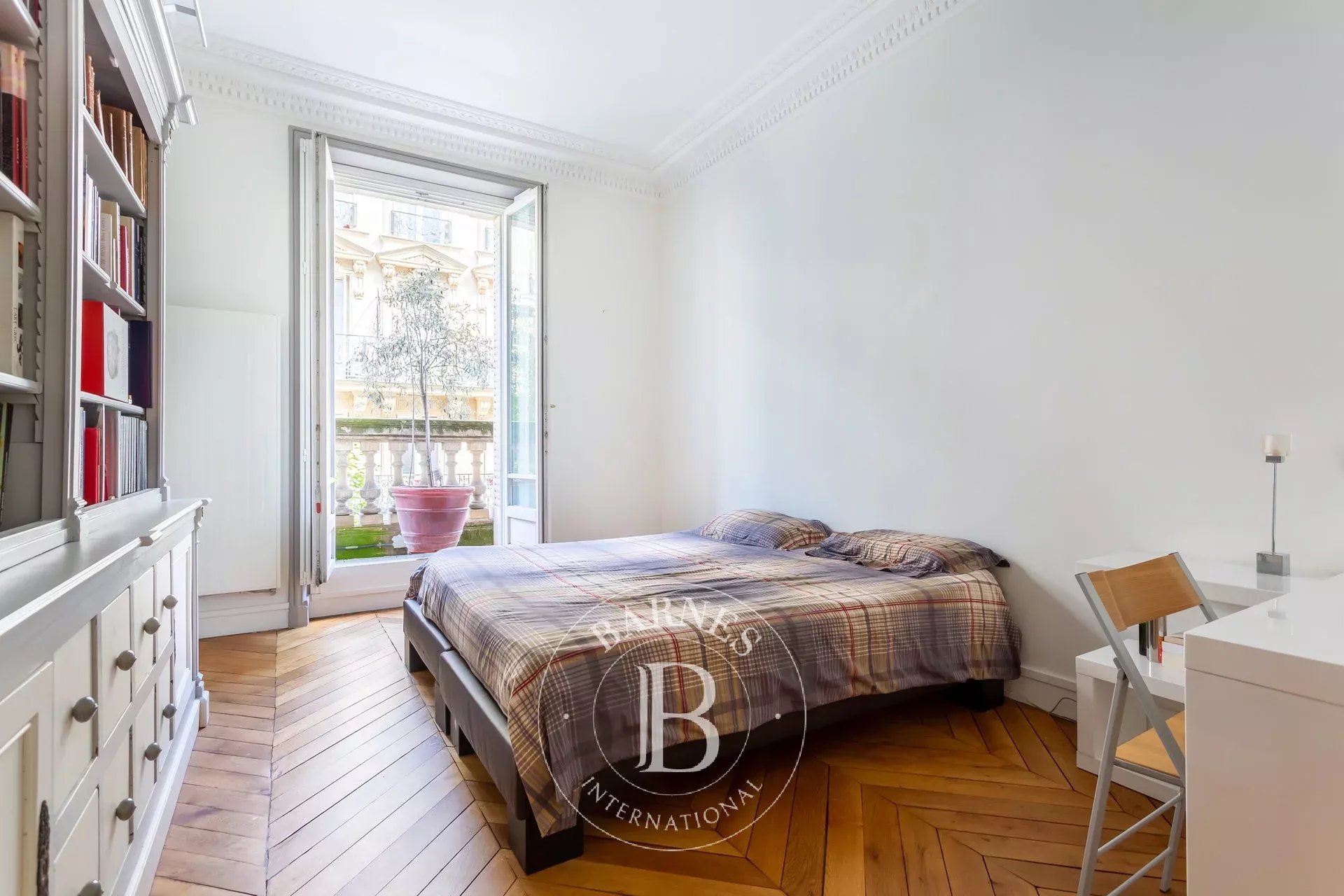 Daire Paris 3ème - picture 15