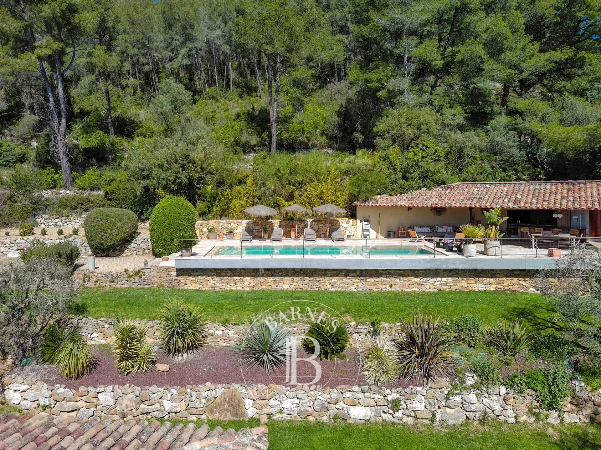 Ev Évenos - picture 36