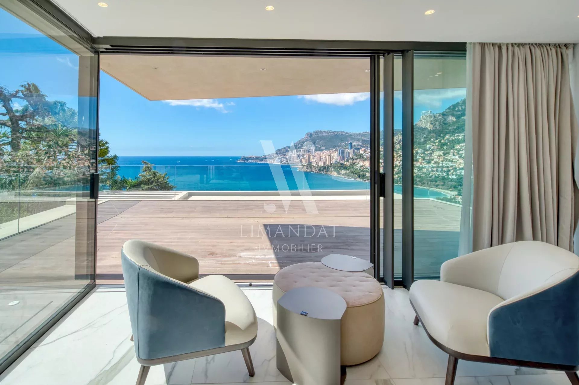 Roquebrune-Cap-Martin – Villa contemporaine d’exception avec vue imprenable mer et Monaco
