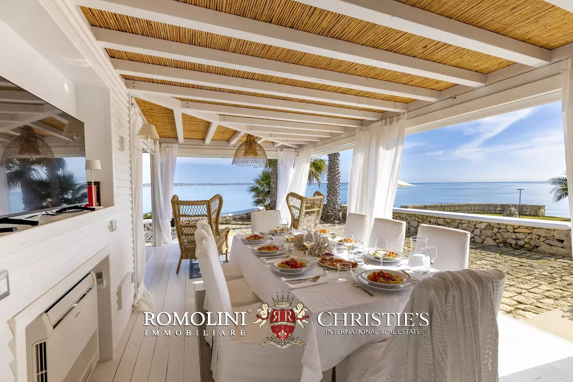 4 Bedroom Villa/Townhouse's Image 46