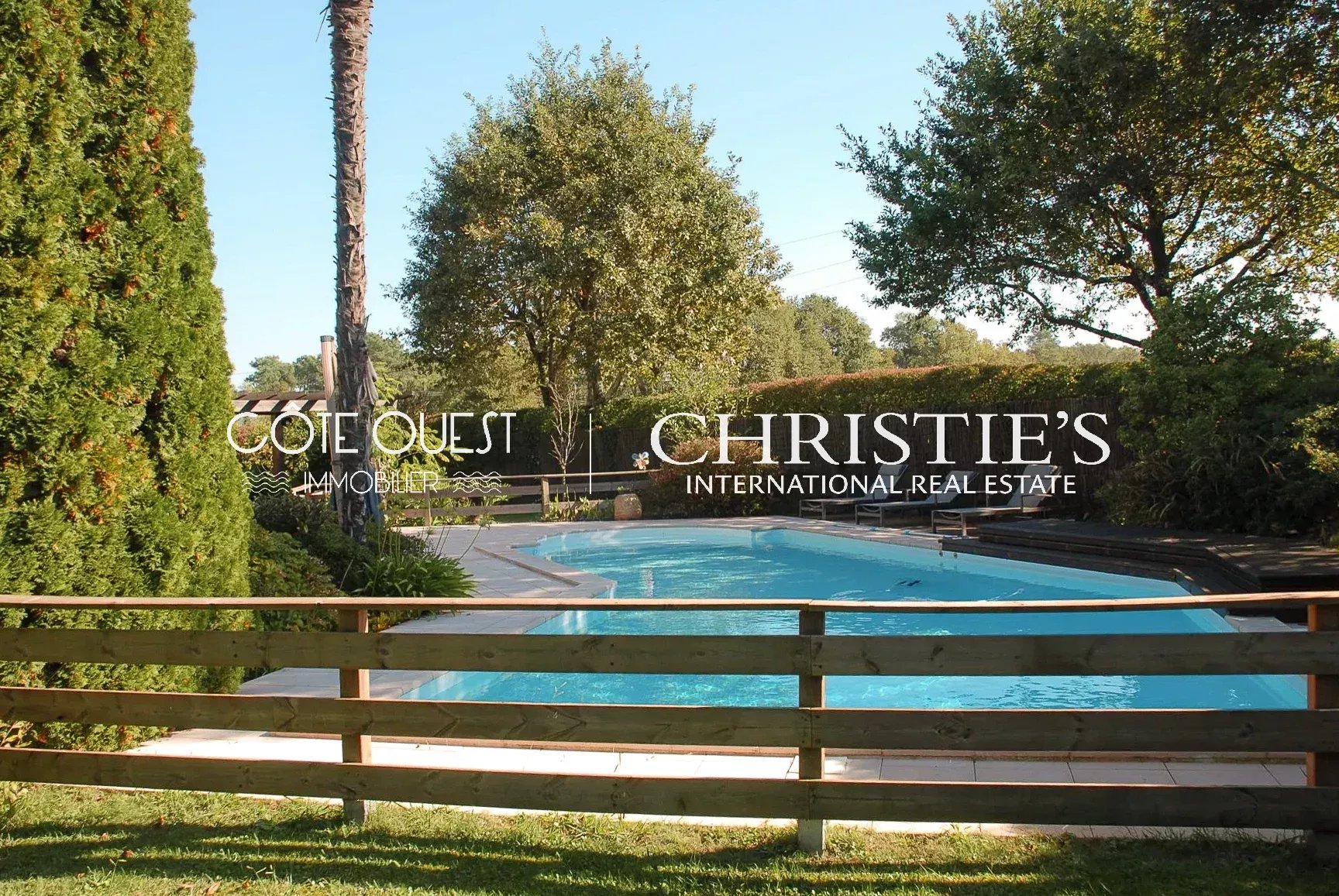 5 Bedroom Villa/Townhouse's Image 15