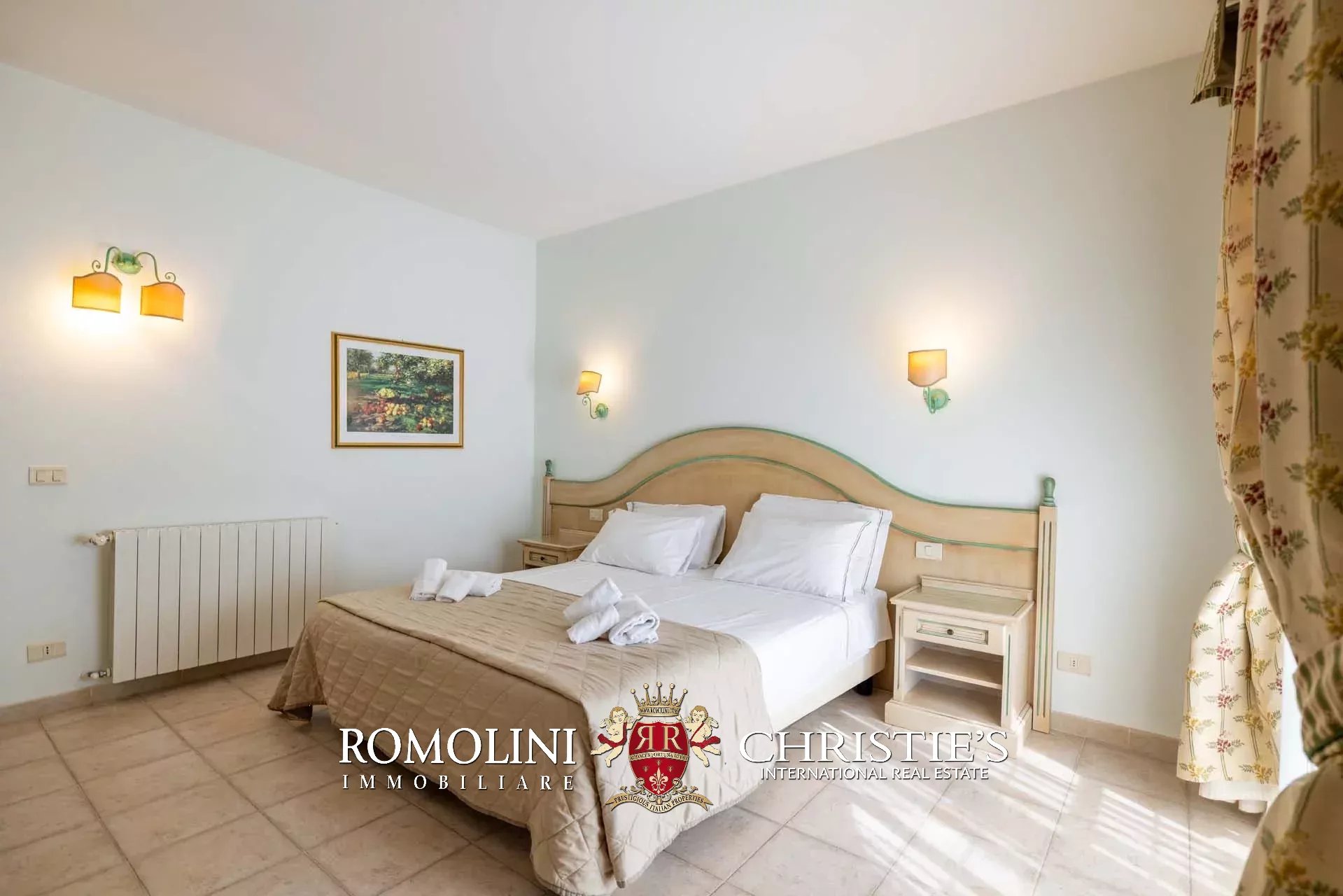 108 Bedroom Villa/Townhouse's Image 53