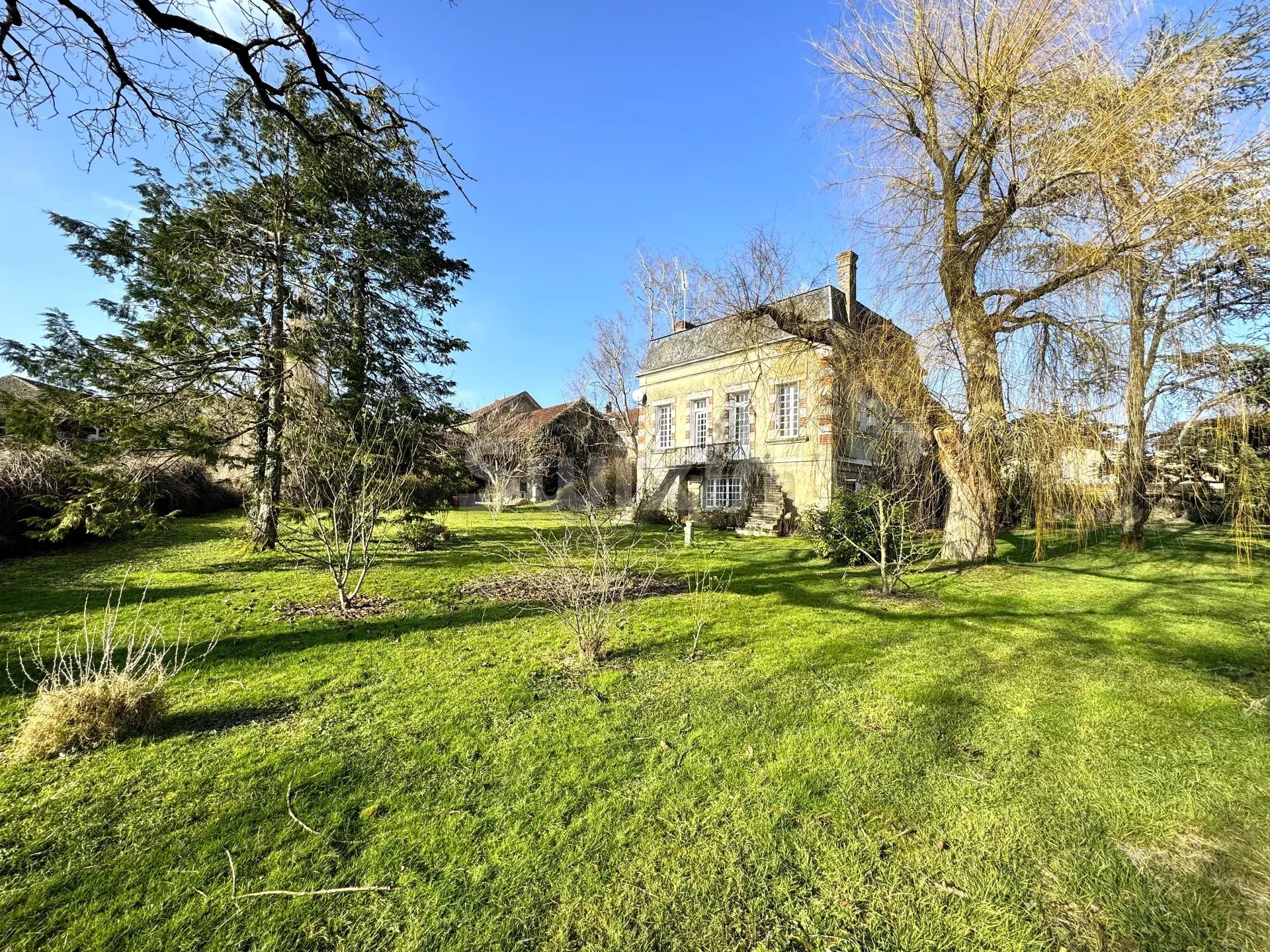 Agence immobilière de Swixim Avallon