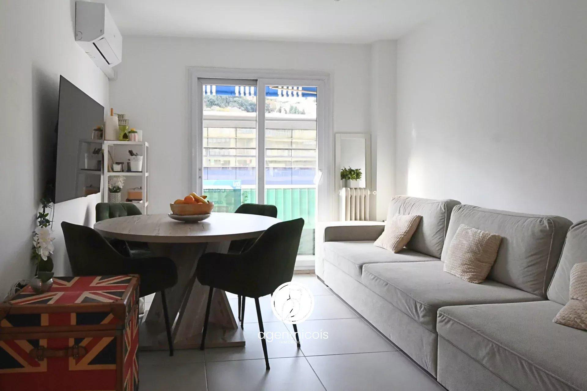 Agence immobilière de 