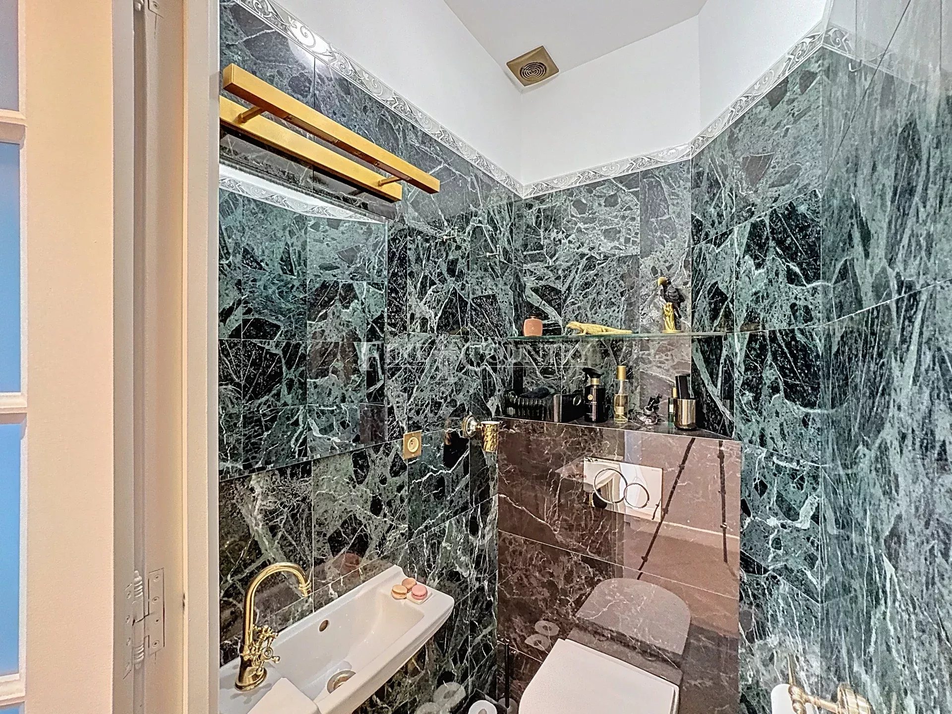 Photo of Sea View apartment for sale in Cannes