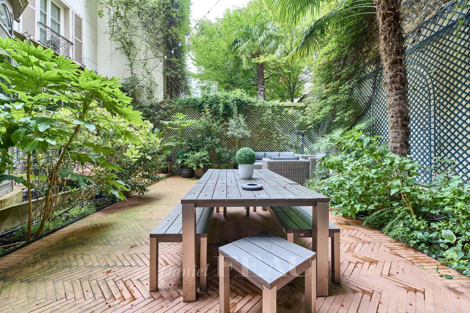 6 Bedroom Villa/Townhouse's Image 41