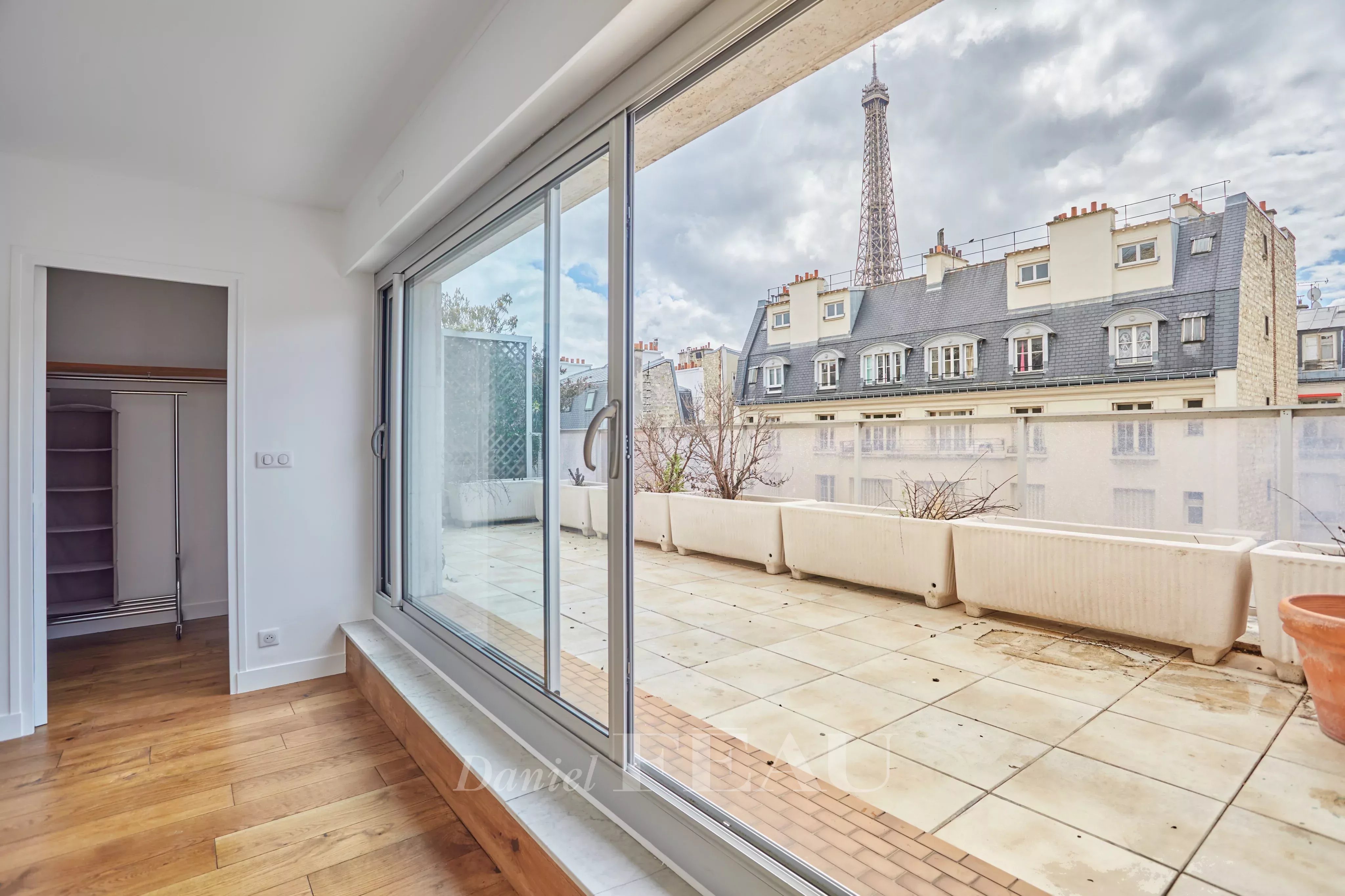 Rental Apartment Paris 16th