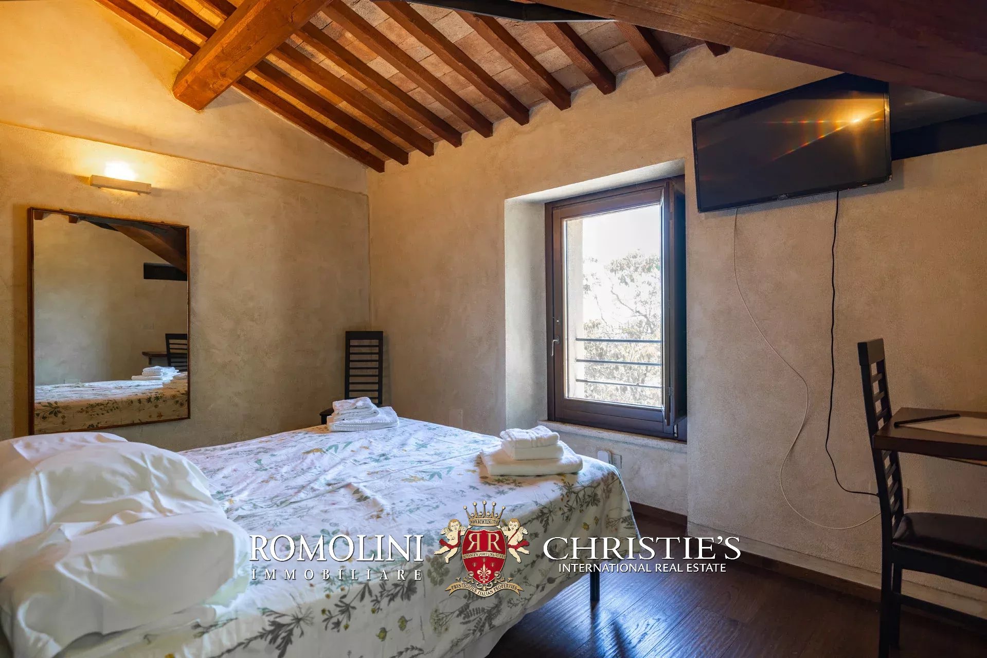 27 Bedroom Villa/Townhouse's Image 68