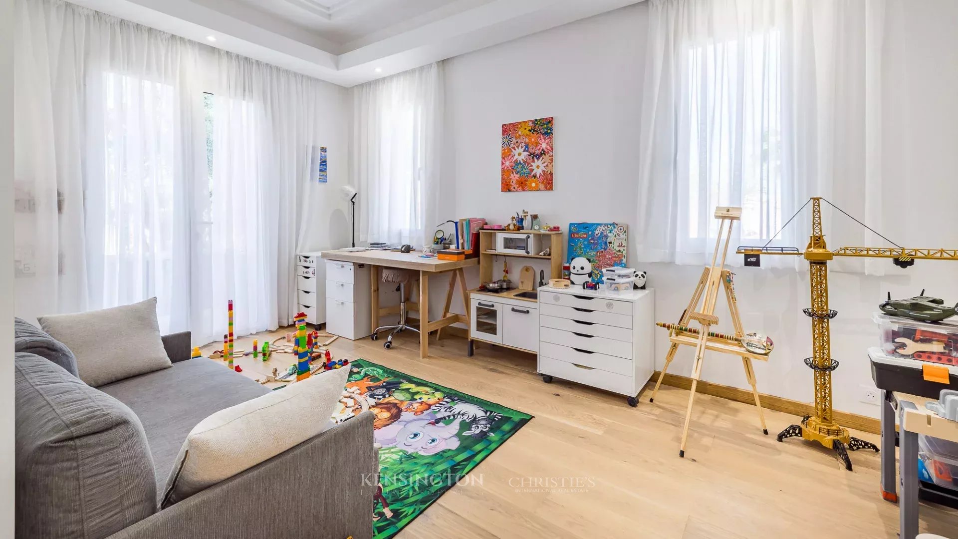 5 Bedroom Villa/Townhouse's Image 43