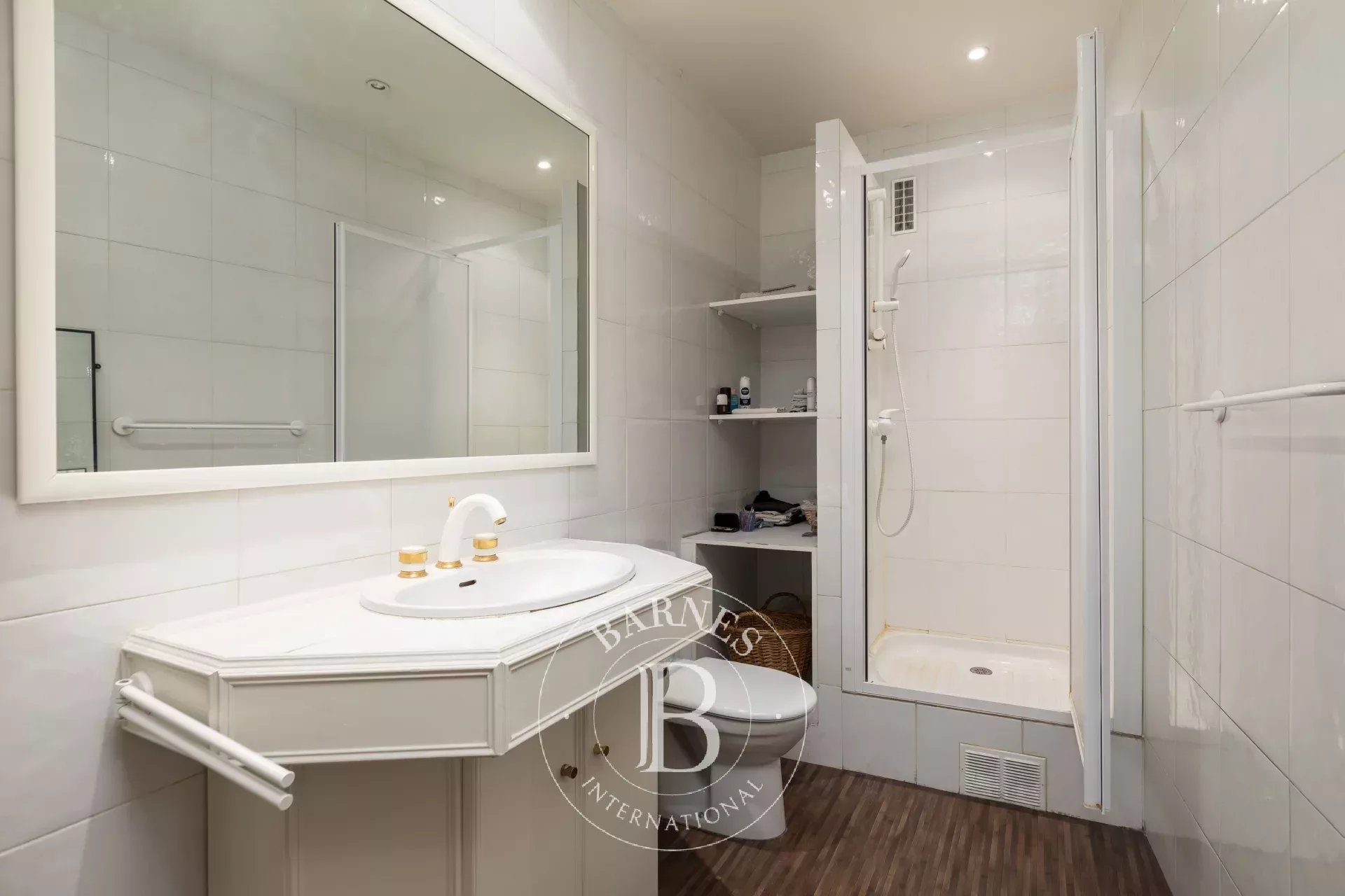 Exclusive - Paris 16 - Chaillot/Foch - Top floor with terrace - 4 bedrooms - picture 12 title=