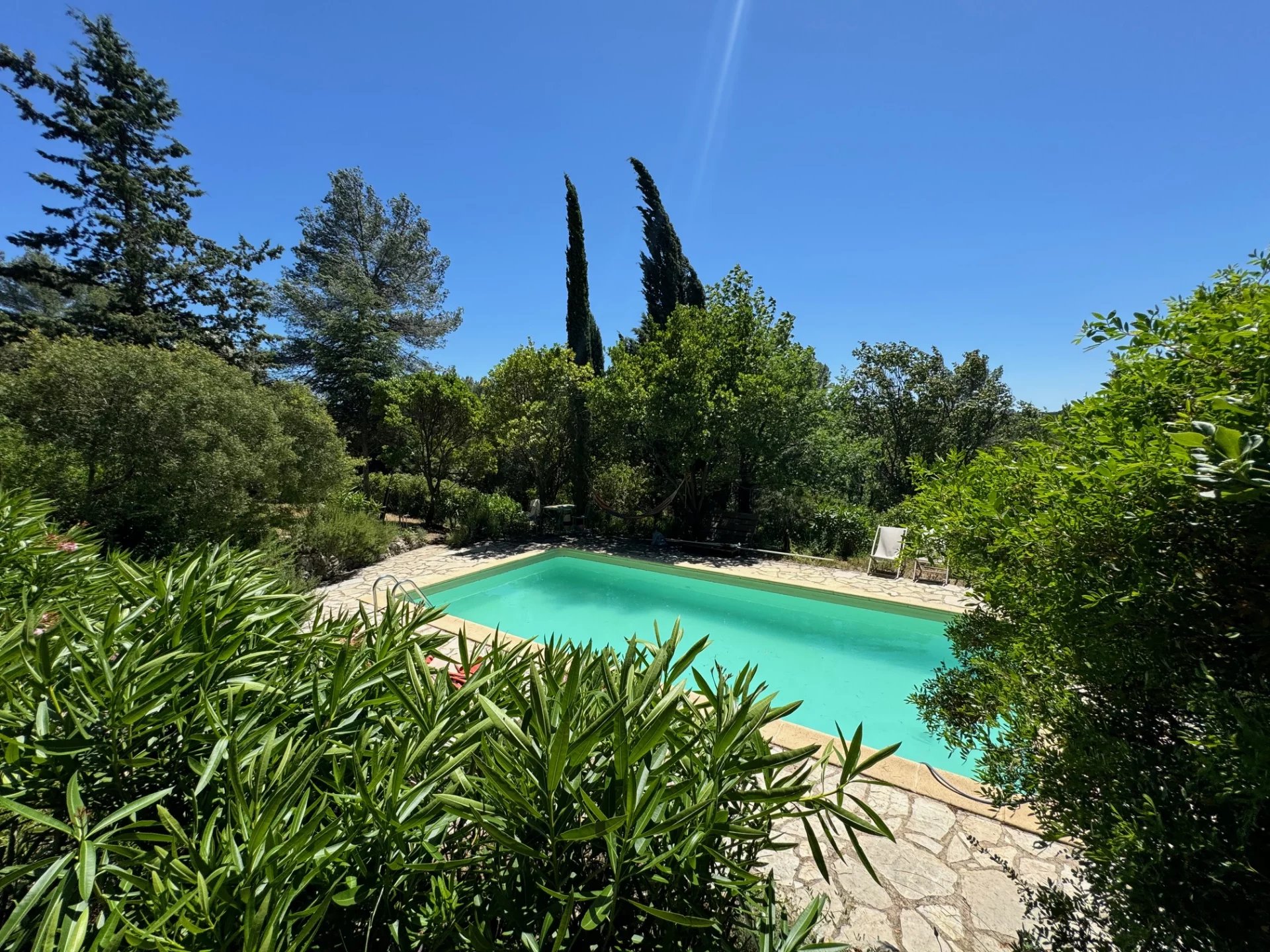 BELLE BASTIDE PROVENÇALE 5 CHAMBRES — photo 15