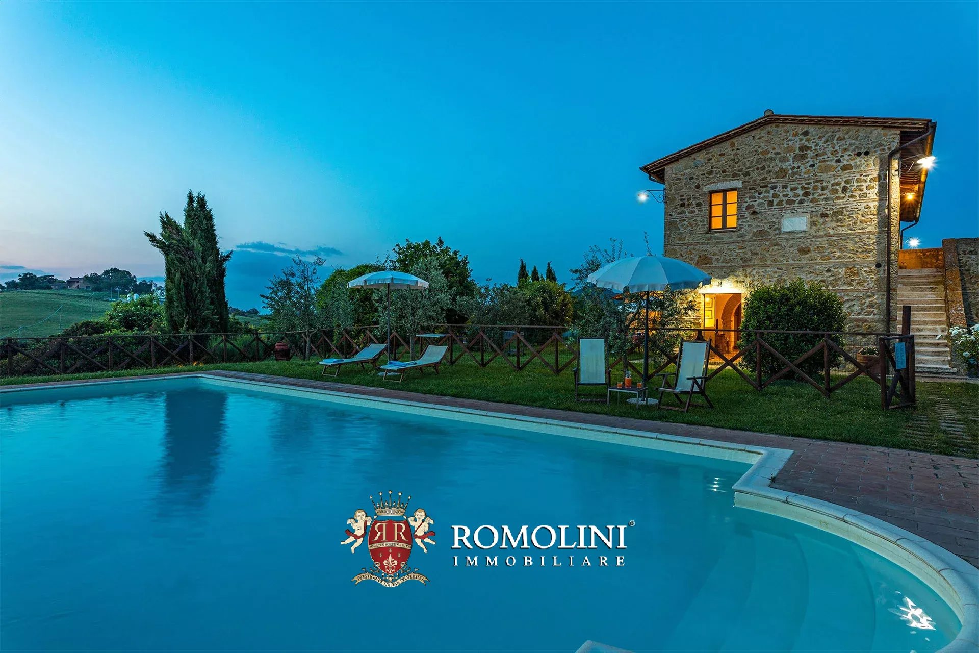 4 Bedroom Villa/Townhouse's Image 21