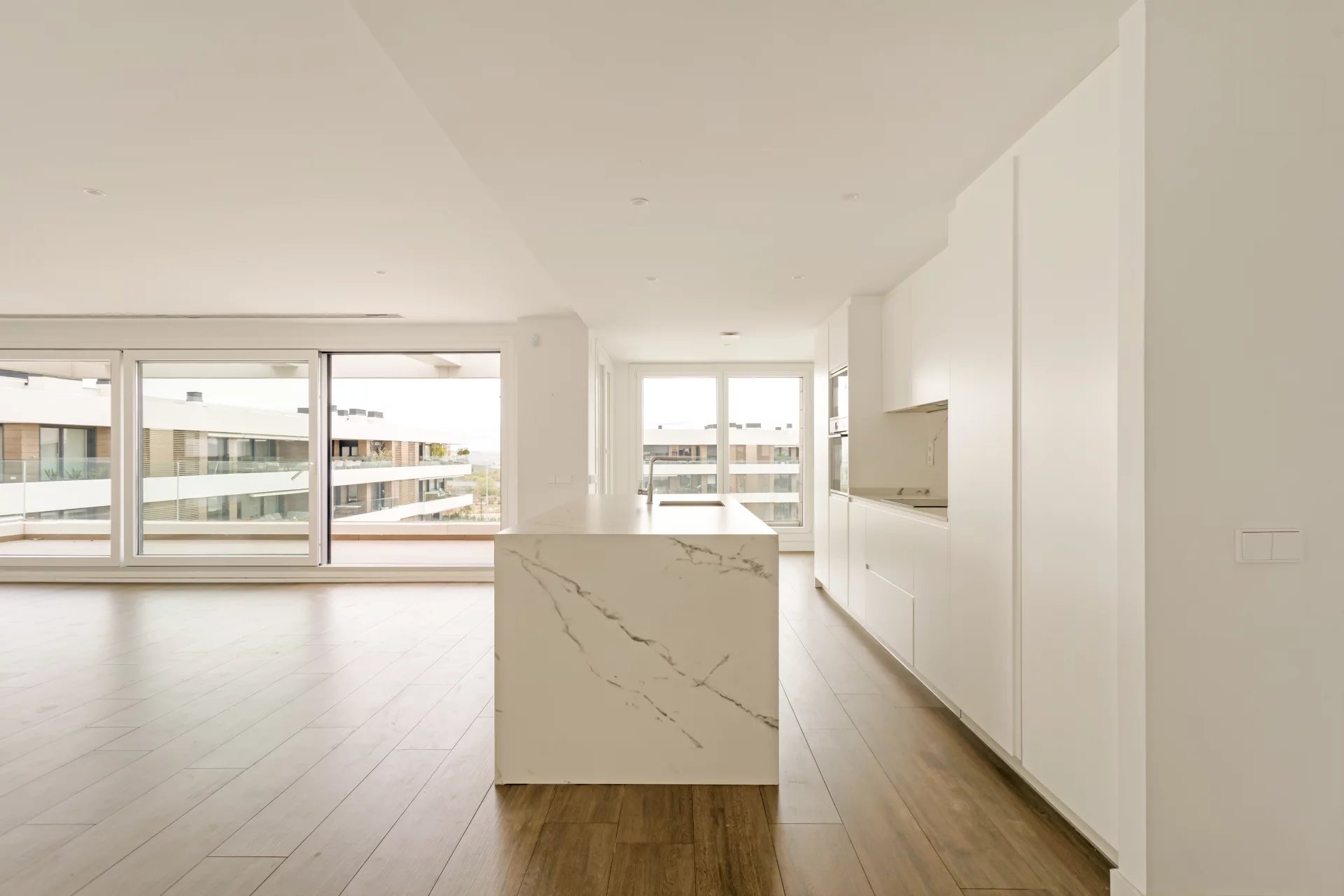 Luxury Penthouse with Panoramic Terrace