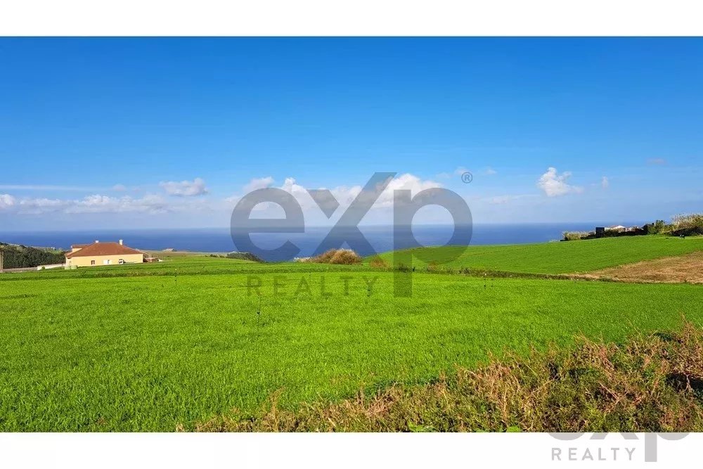 Terreno com vista mar, Achada-Nordeste