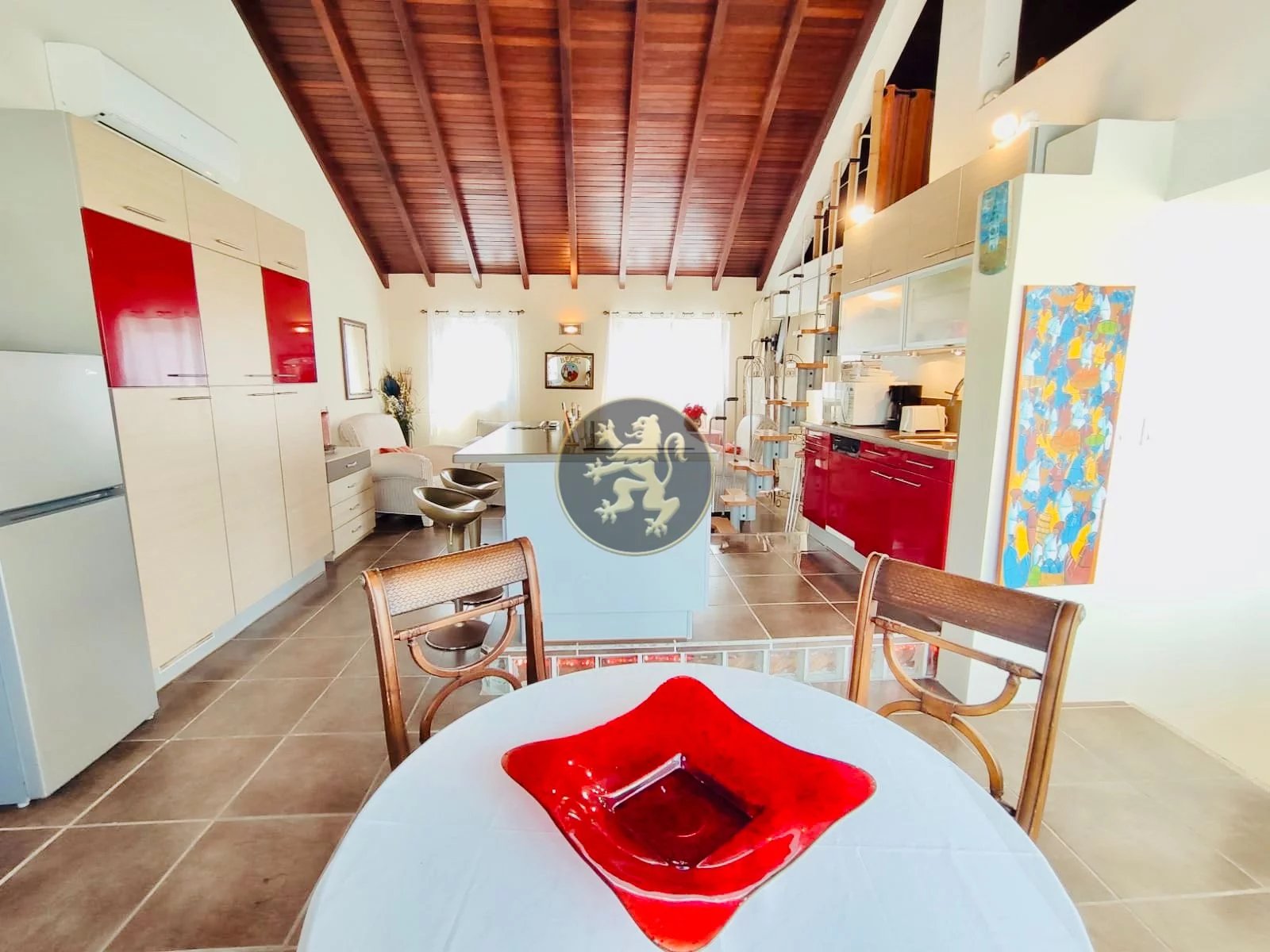Agence immobilière de Lion Crest Realty