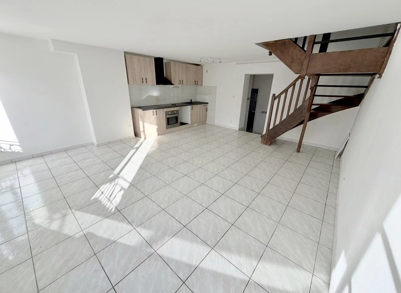 T4 82 M2 VILLARS LES DOMBES