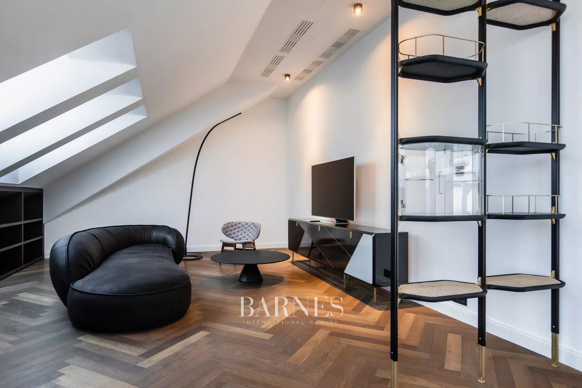 Penthouse Budapest VI. kerülete - picture 7