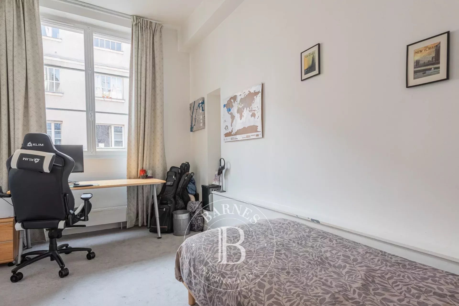 Daire Paris 3ème - picture 12