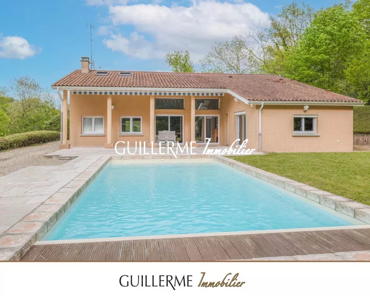 A VENDRE Villa 5 Chambres et Piscine