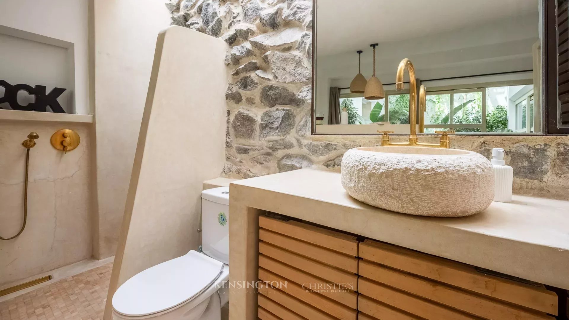 4 Bedroom Villa/Townhouse's Image 32